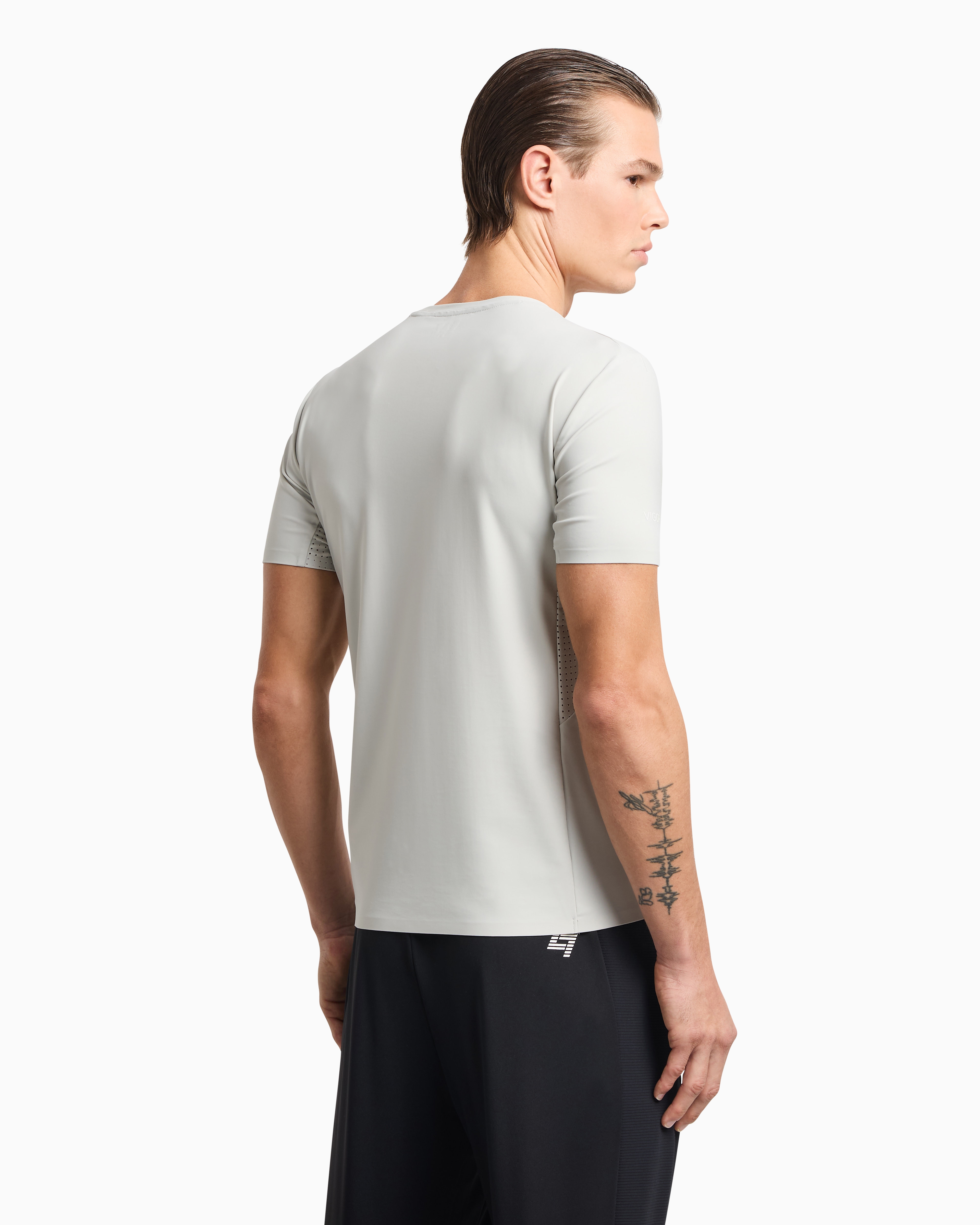 Ea7 Dynamic Athlete T-shirt In Vigor7 Technical Fabric In Grey