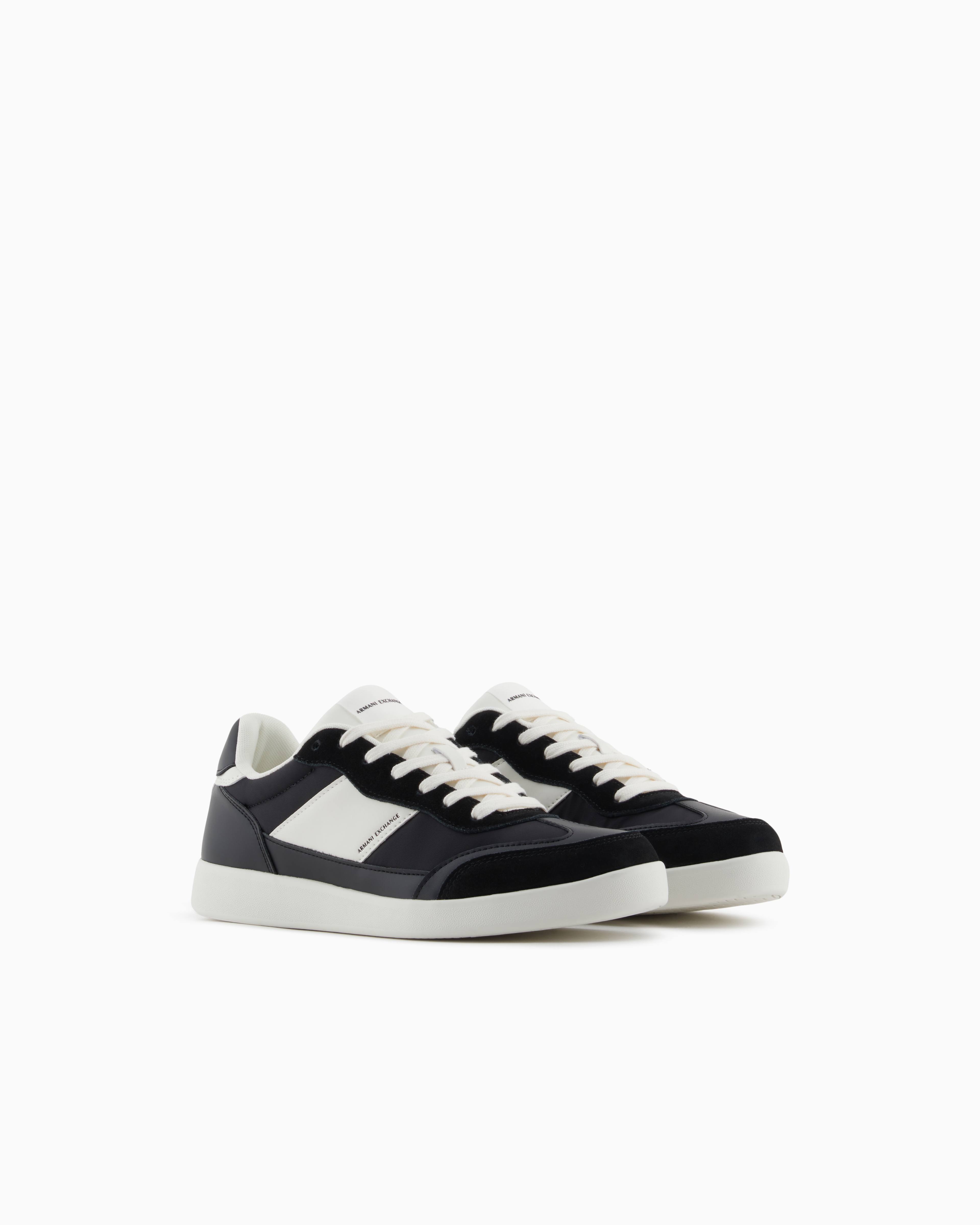 ARMANI EXCHANGE SNEAKERS WITH CONTRASTING SIDE BAND