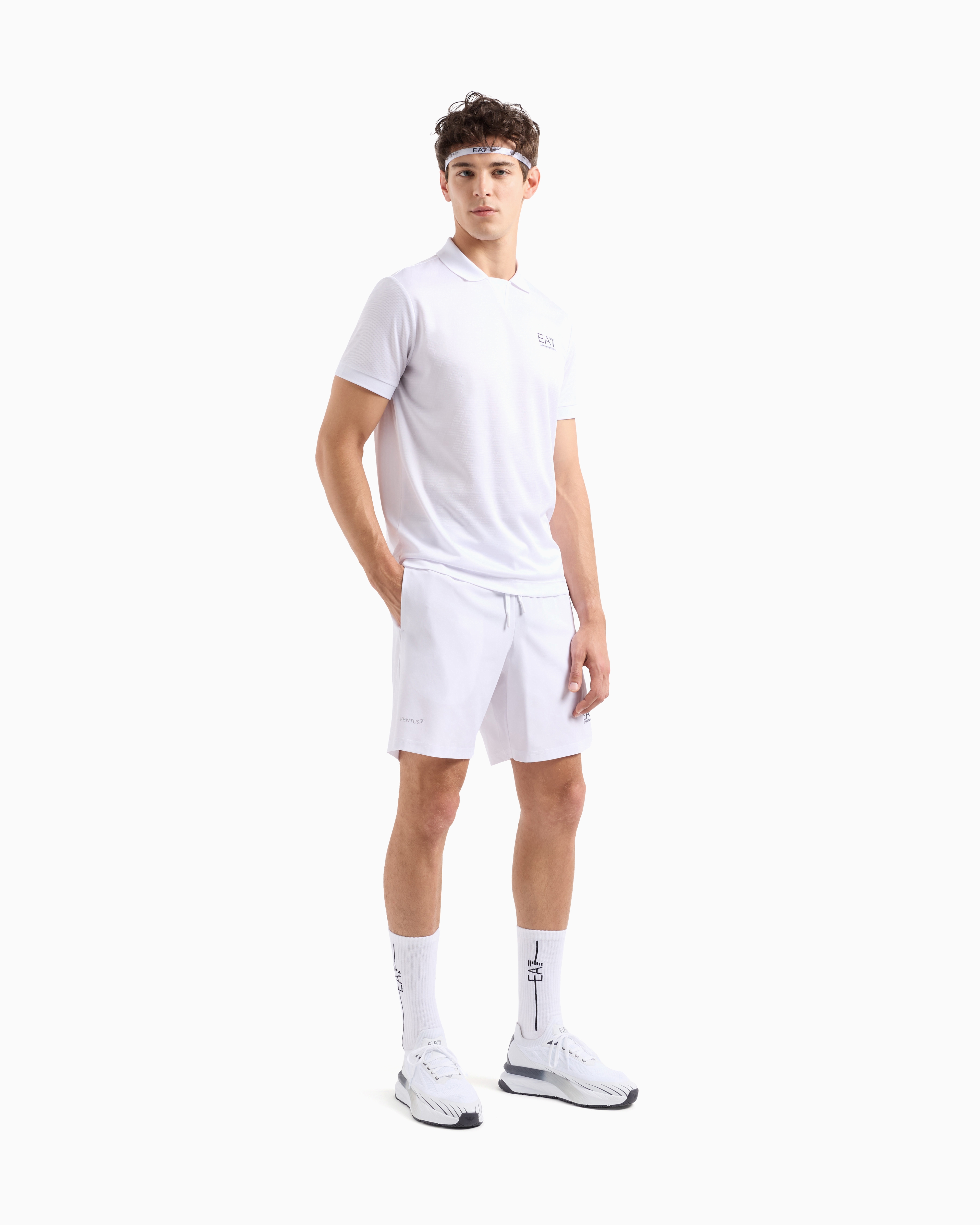 Ea7 Tennis Pro Shorts In Ventus7 Technical Fabric In White