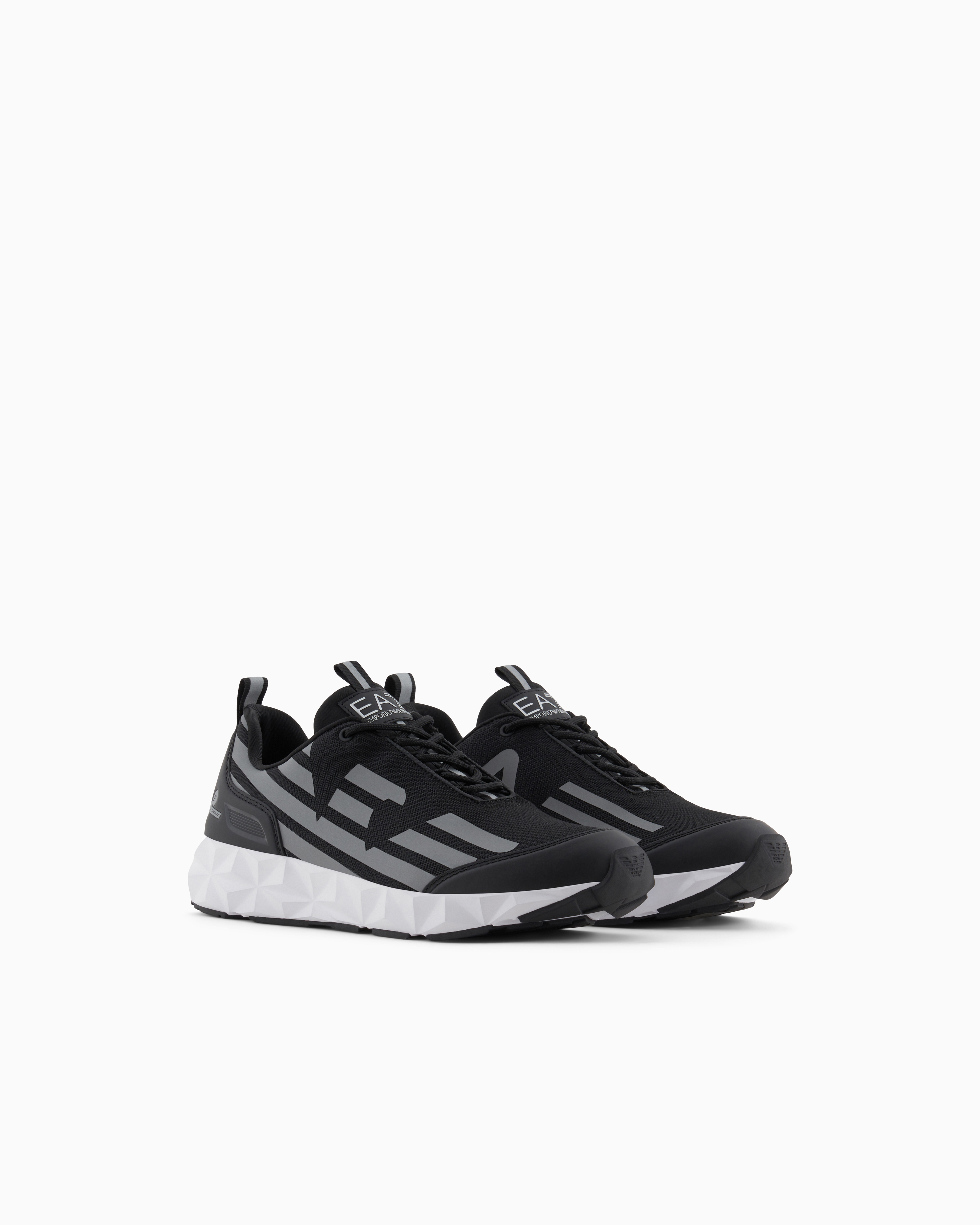 Ea7 Ultimate C2 Kombat Core Sneakers In Schwarz