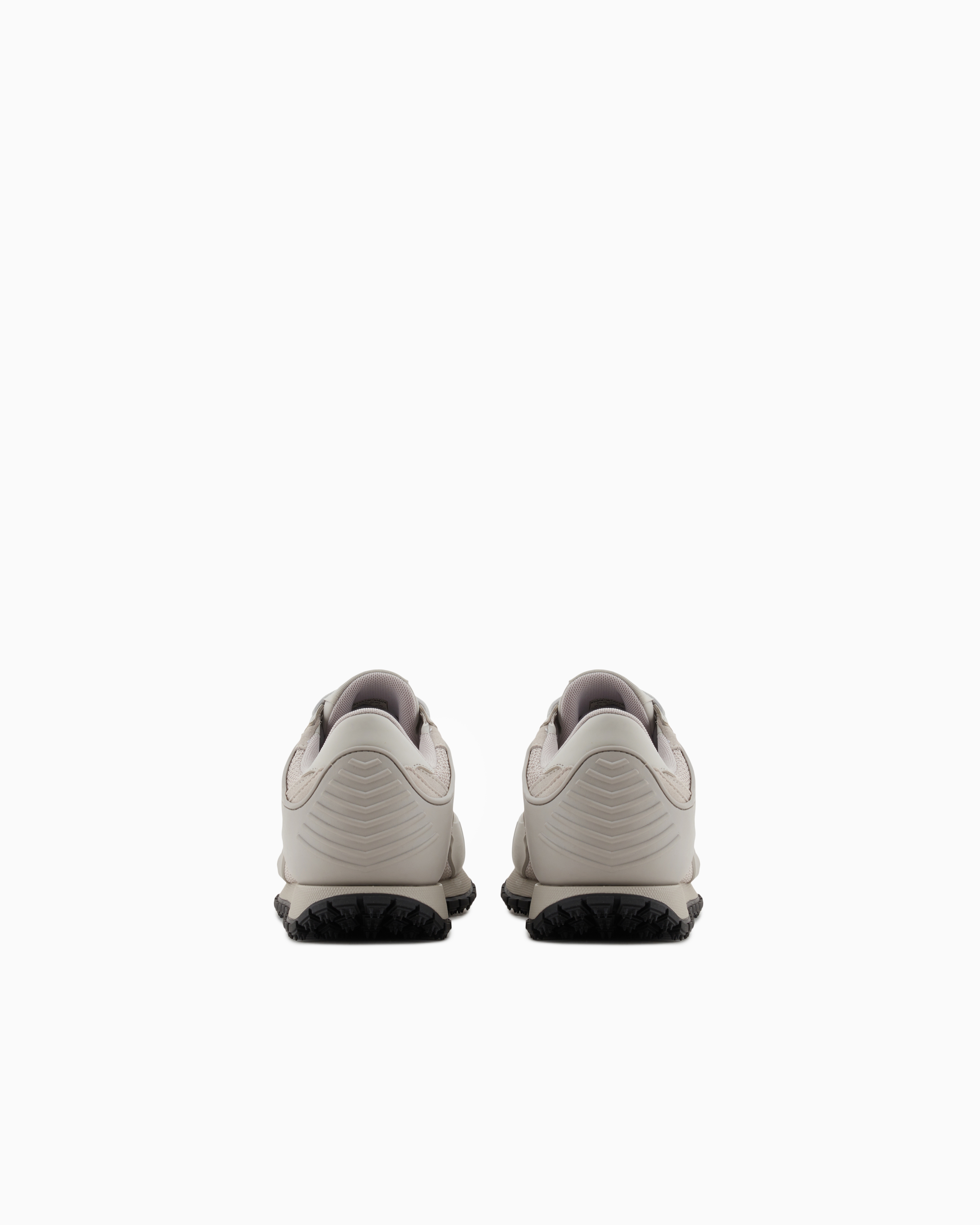 Emporio Armani Sneaker Mit Details Aus Mesh In Grau