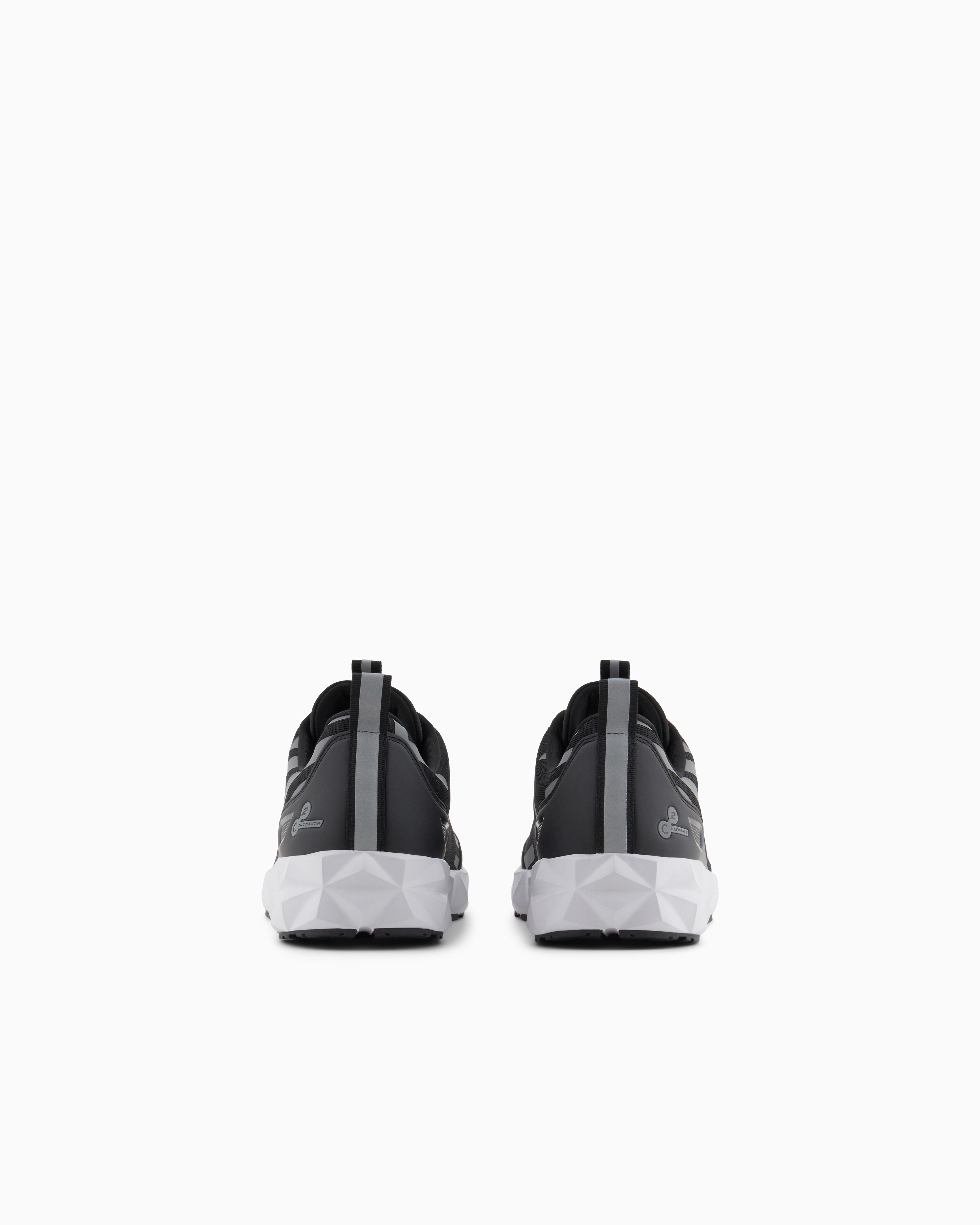 Ea7 Ultimate C2 Kombat Core Sneakers In Schwarz
