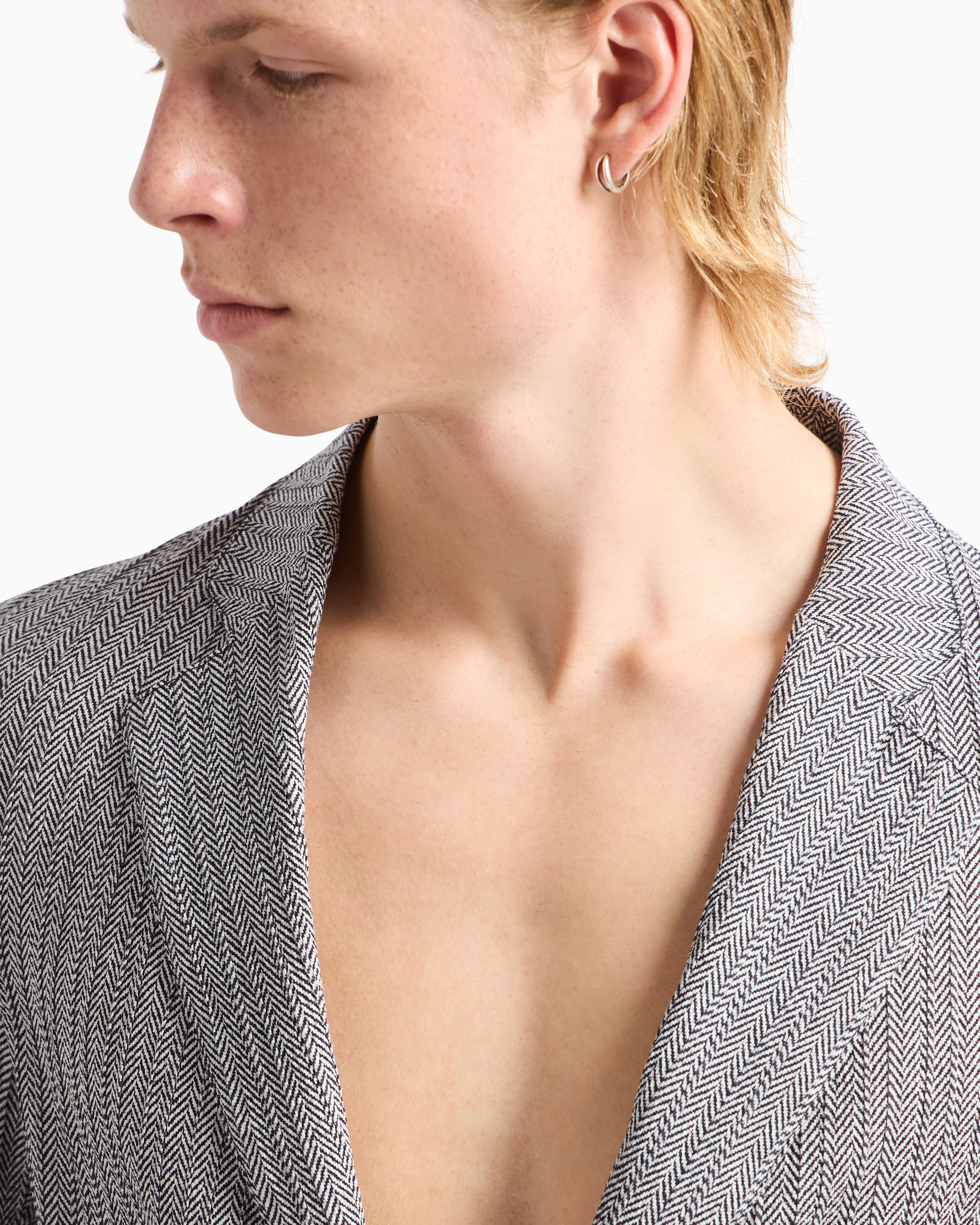 Emporio Armani Einreihiger Blazer Aus Seersucker-gewebe Mit Fischgrat-print In Grau
