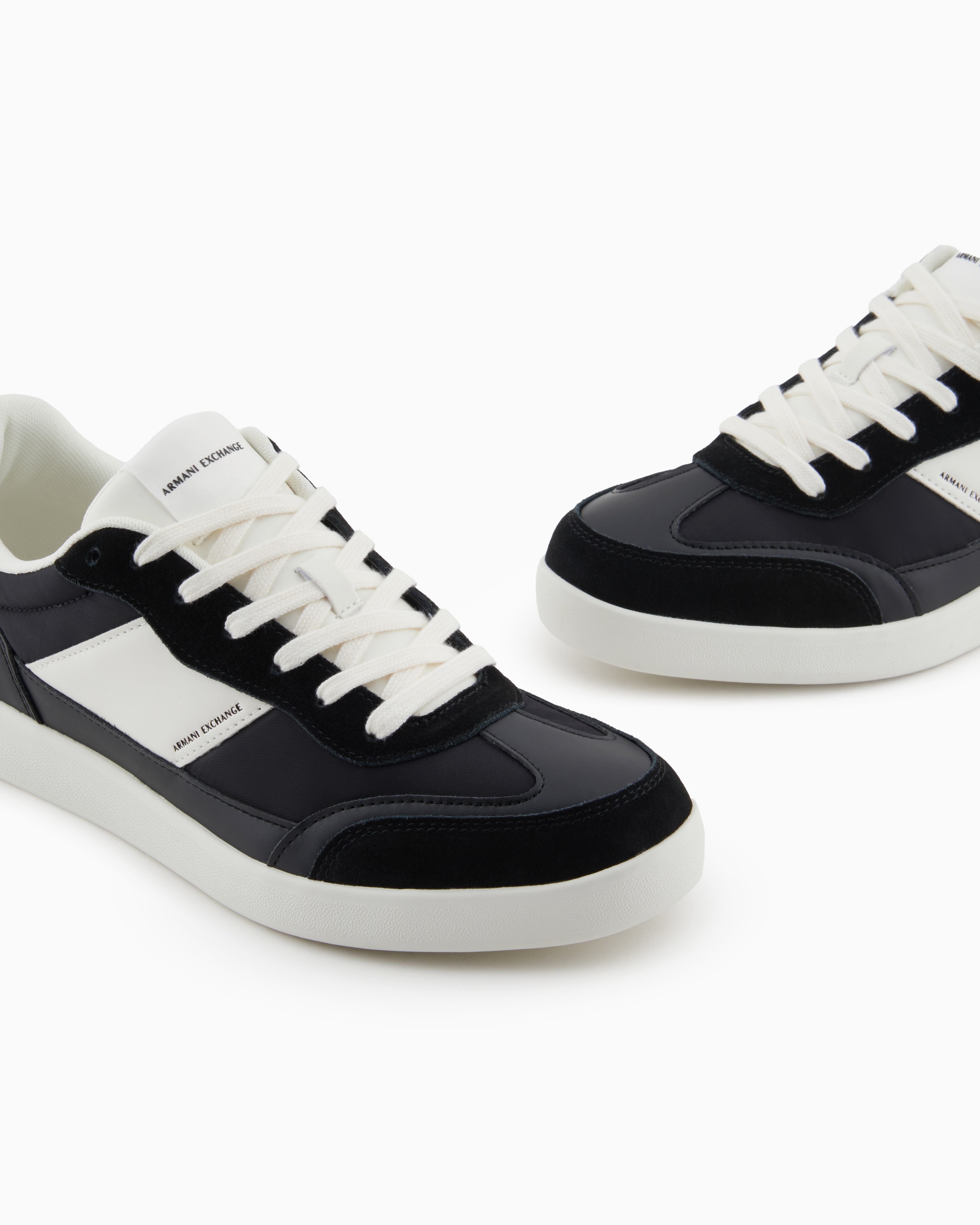 Armani Exchange - Sneakers with contrasting side band, Man, Black, Size: