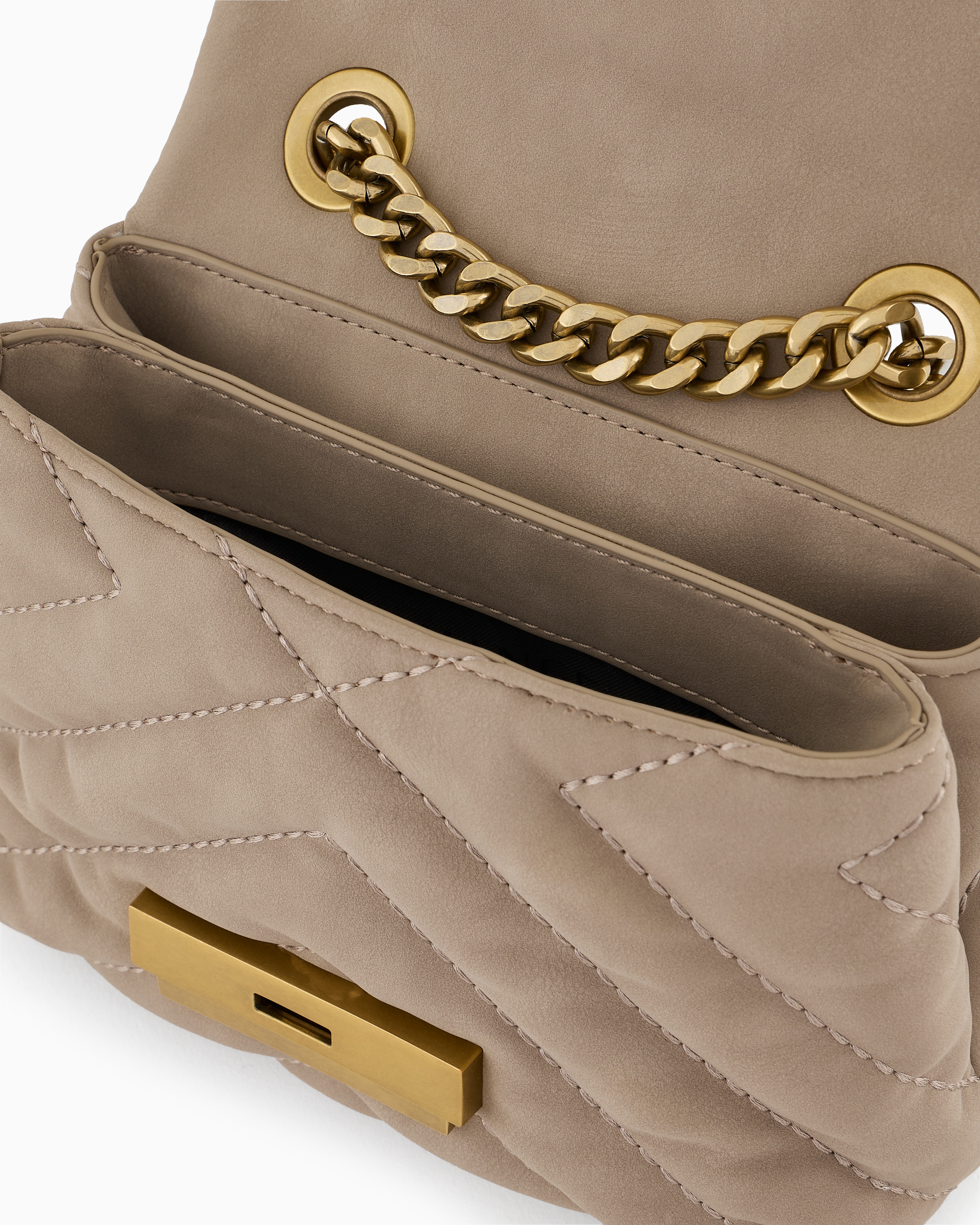 Quilted shoulder bag with chain