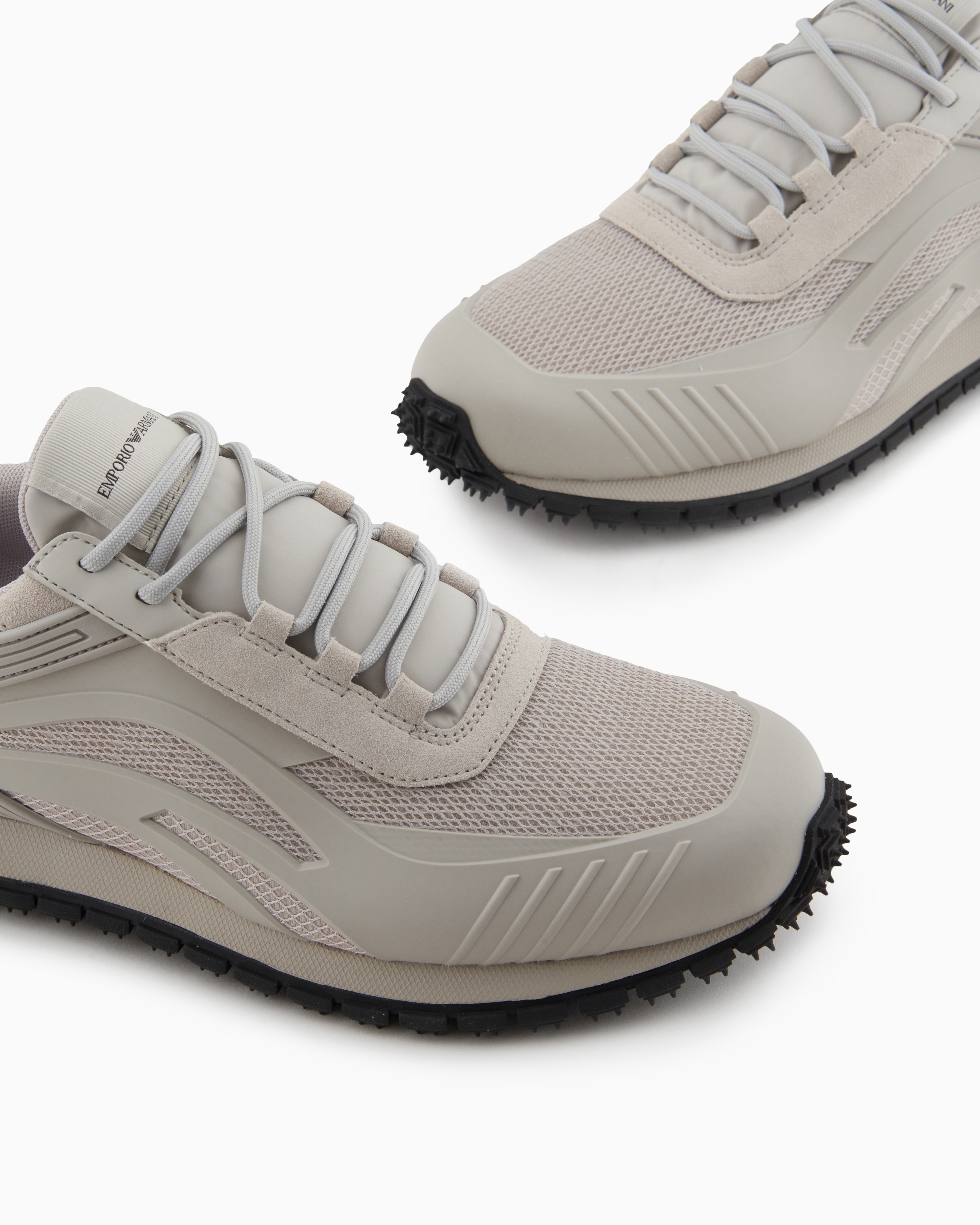 Emporio Armani Sneaker Mit Details Aus Mesh In Grau