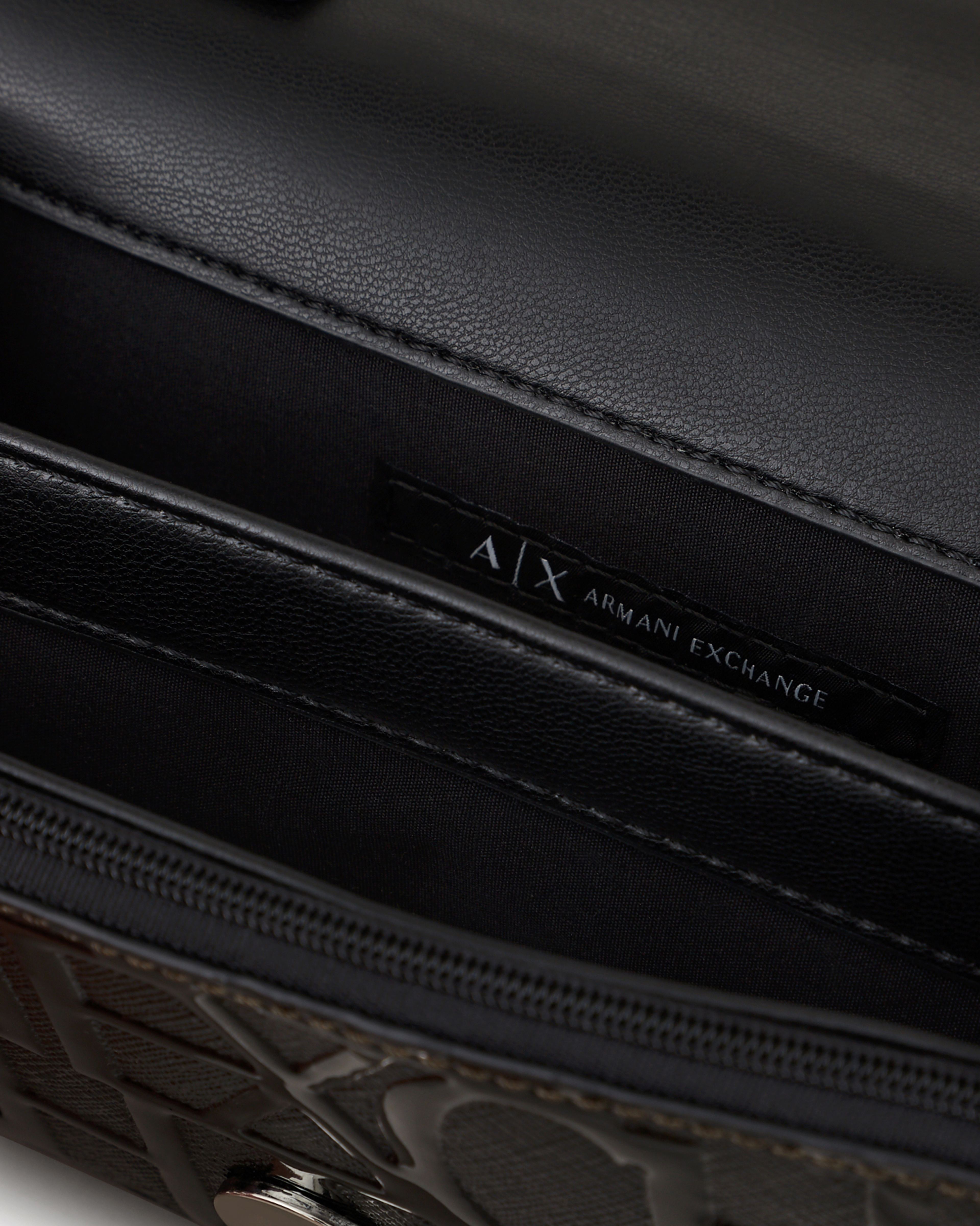 【AX25SS713】ARMANI EXCHANGE チェーンウォレット 948481 CC794 AX25SS713】ARMANI EXCHANGE チェーンウォレット 948481 CC794