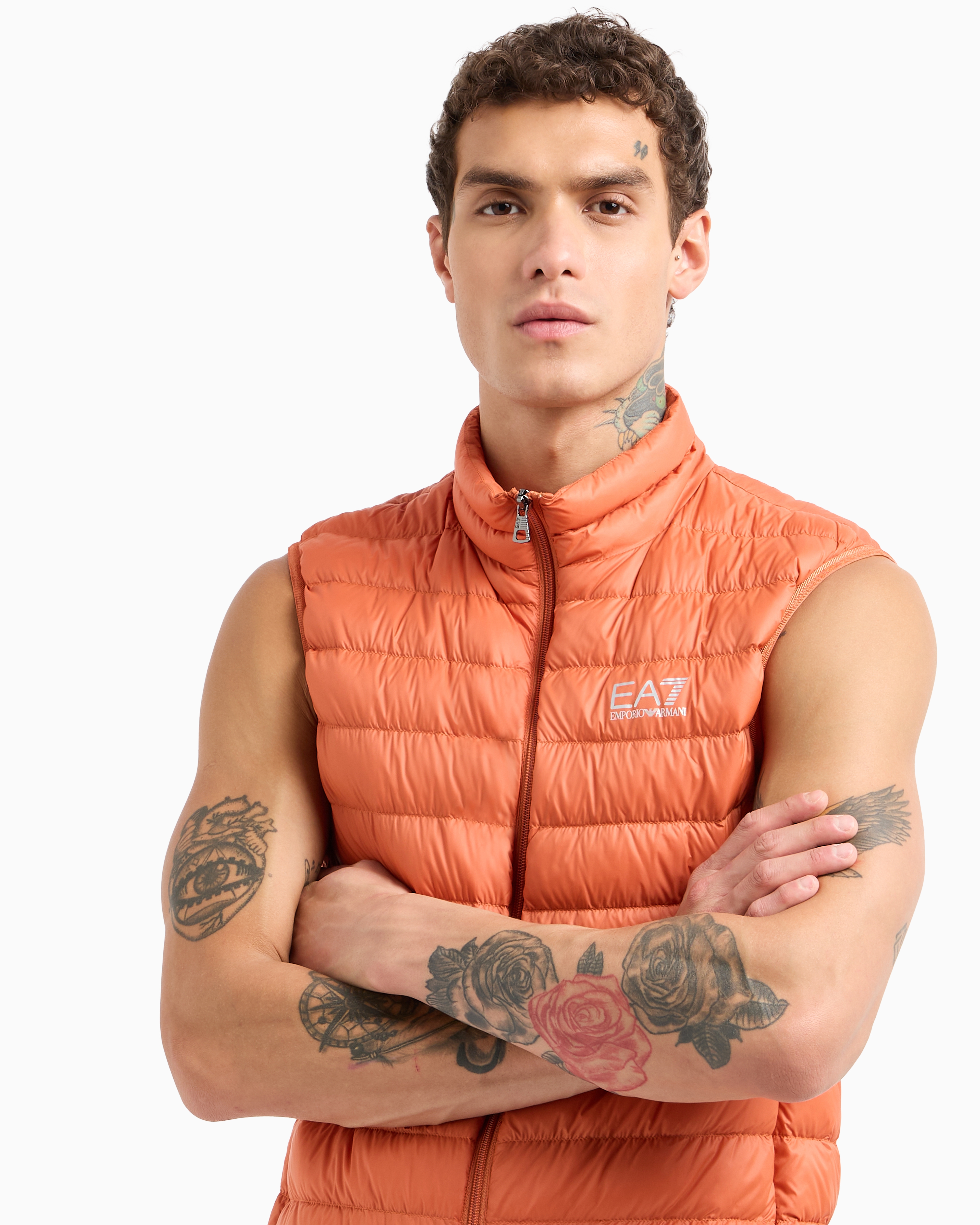 Ea7 Core Identity Packbare Weste In Orange