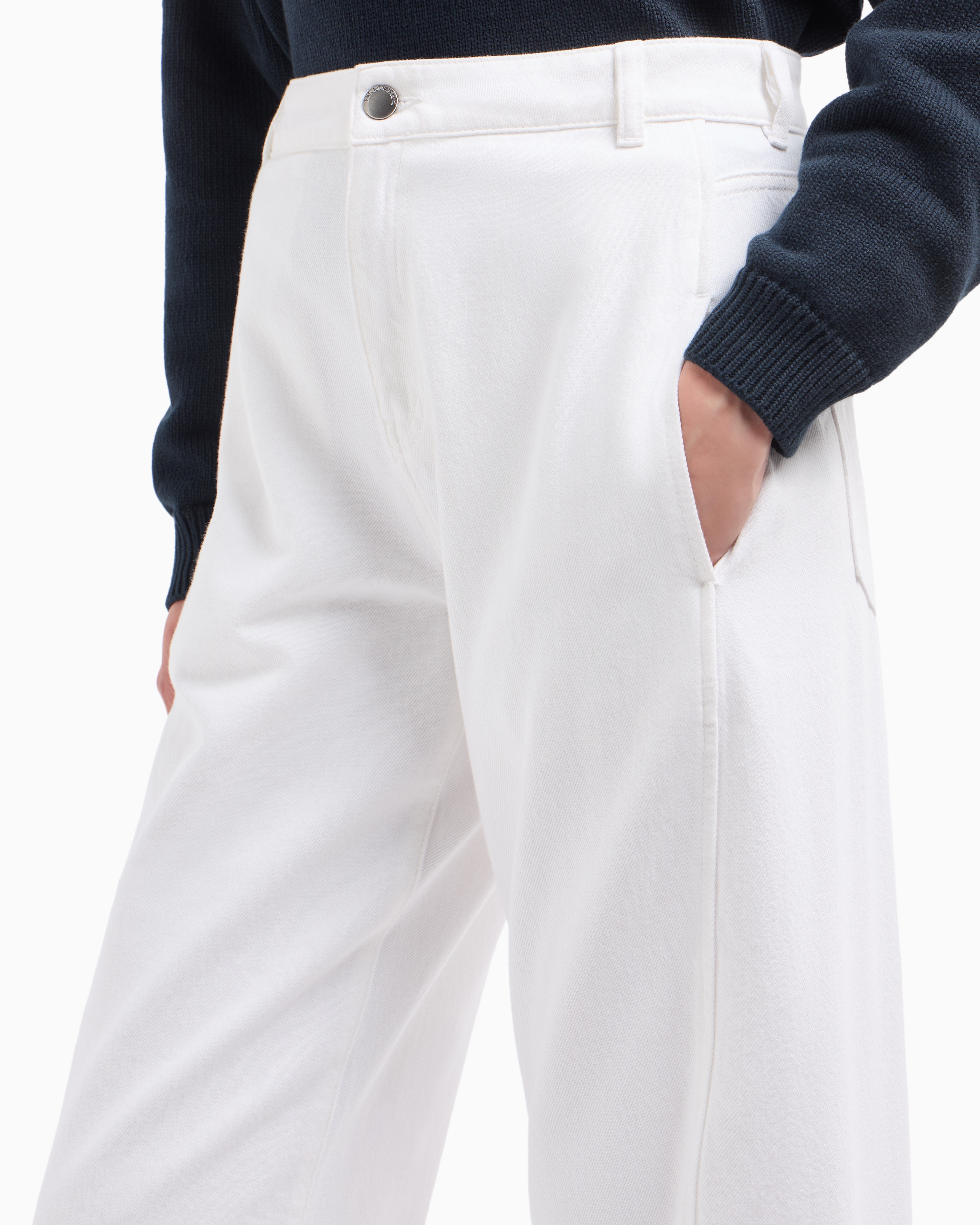 Emporio Armani J4h Icon Oval-leg Jeans In Garment-dyed Drill In White
