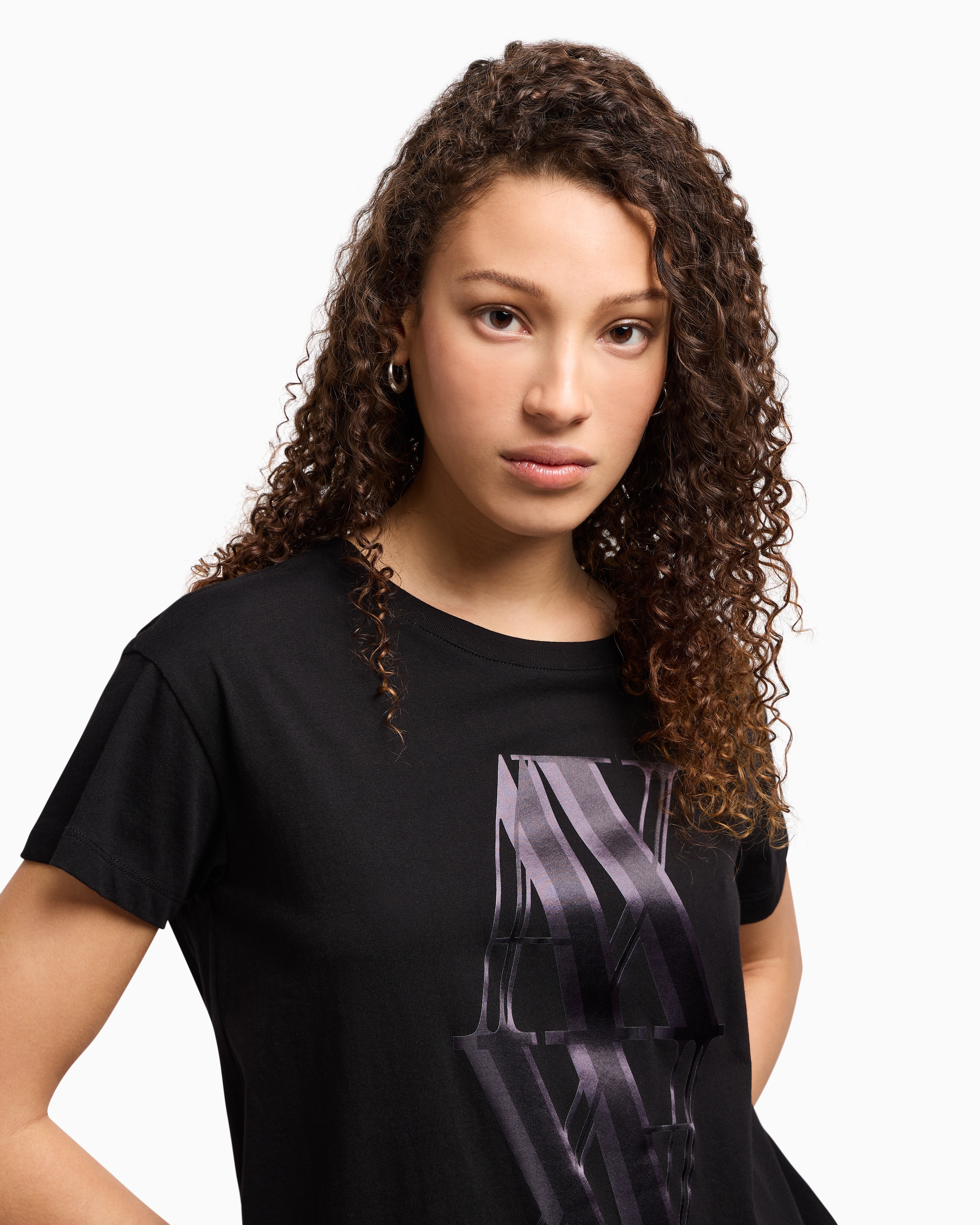 Armani Exchange Relaxed Fit T-shirts In Black