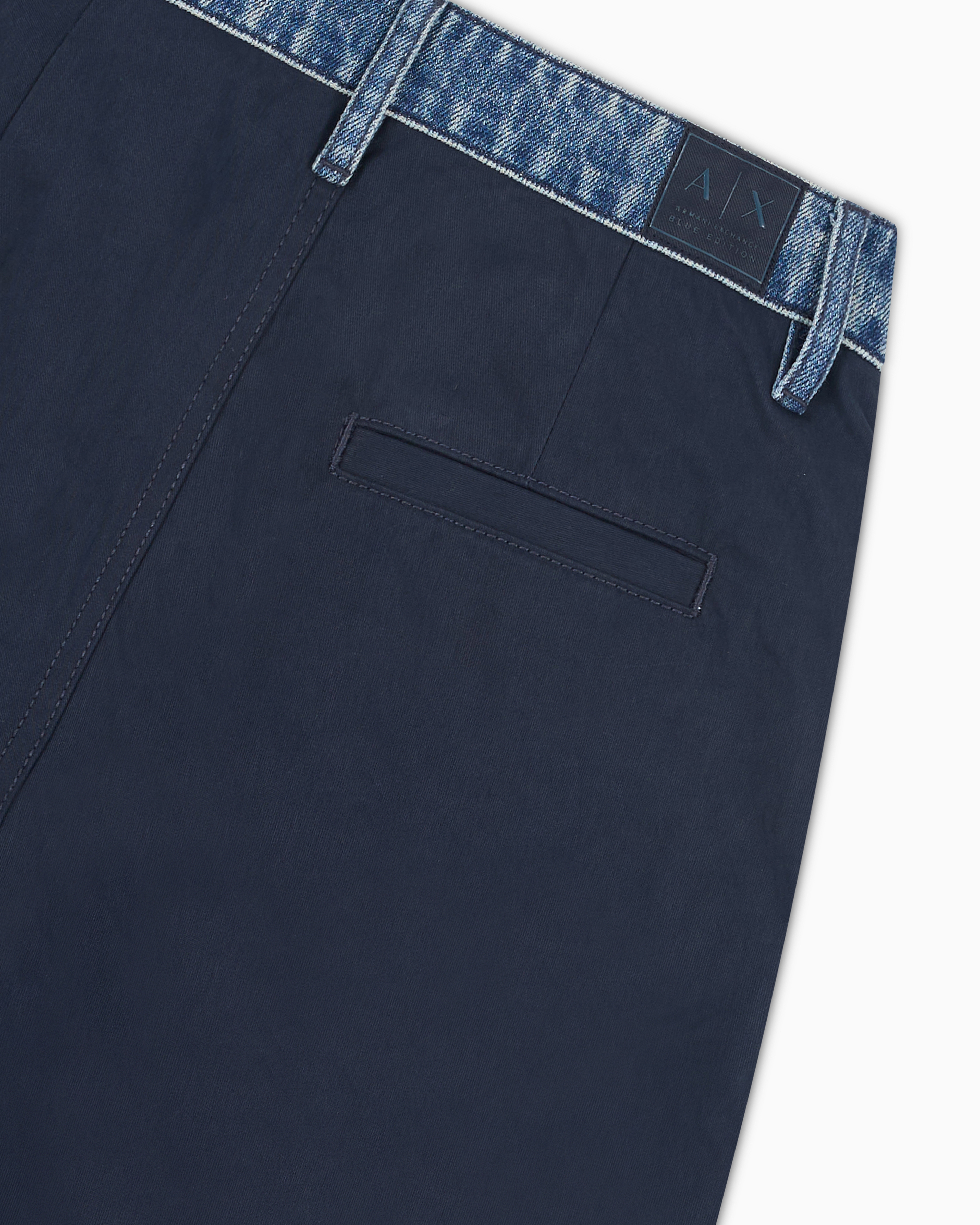 Armani Exchange - Oversized jeans in denim and twill, Woman, Blue, Size: 8