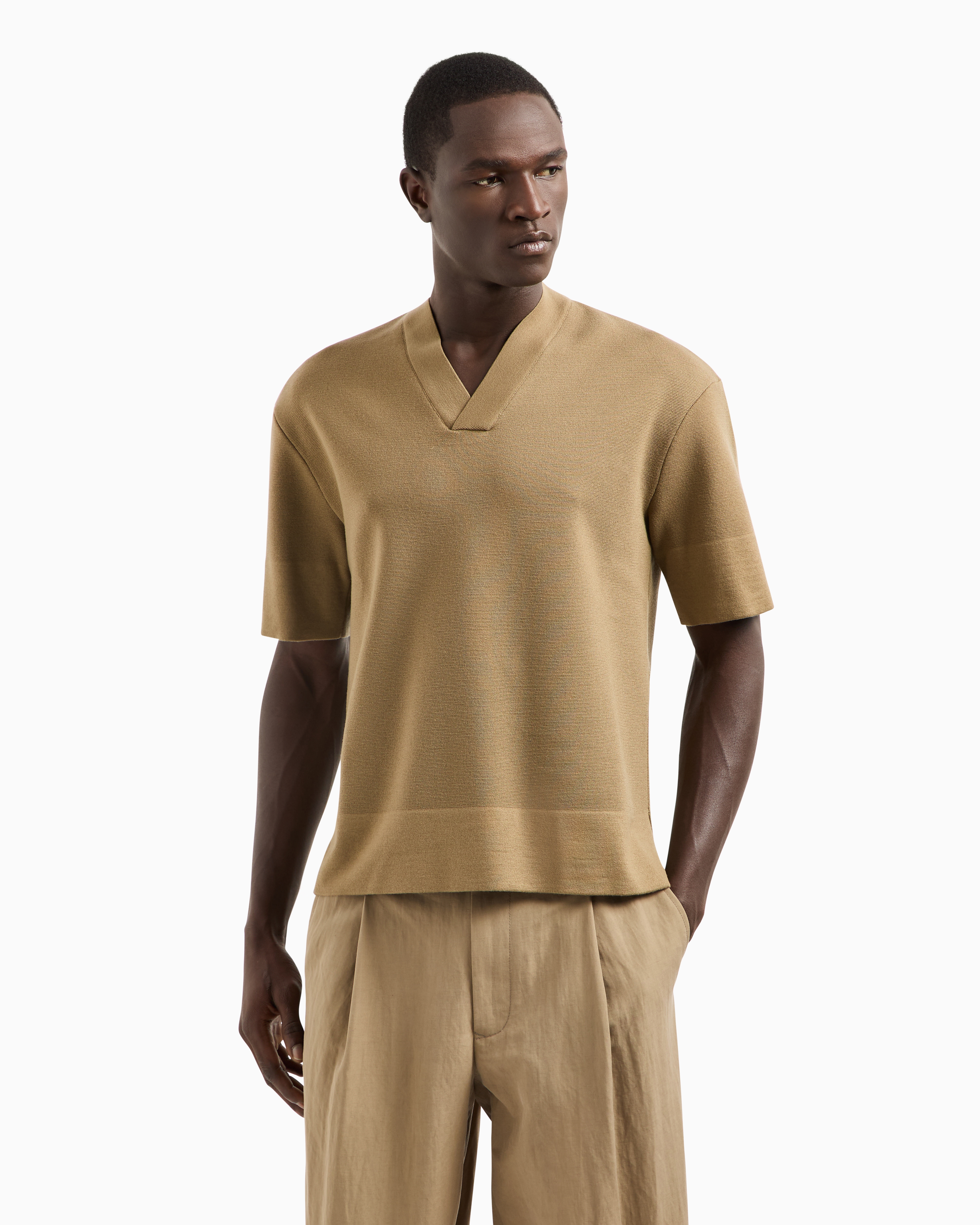 Giorgio Armani Short-sleeved V-neck Jumper In Virgin Wool In Beige