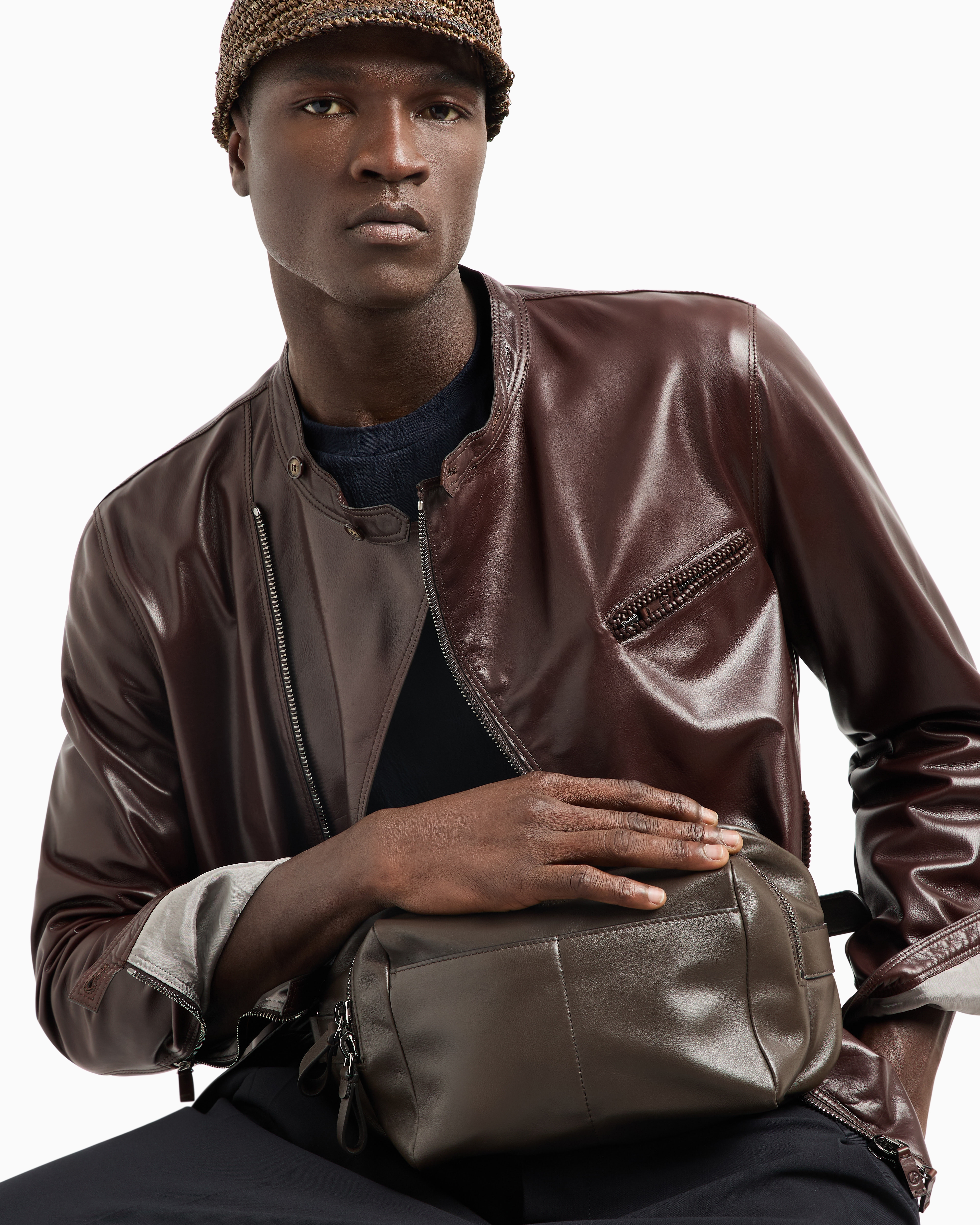 GIORGIO ARMANI Viscose t-shirt ビスコース V-neck T-shirt Icon in stretch viscose jersey | Giorgio Armani