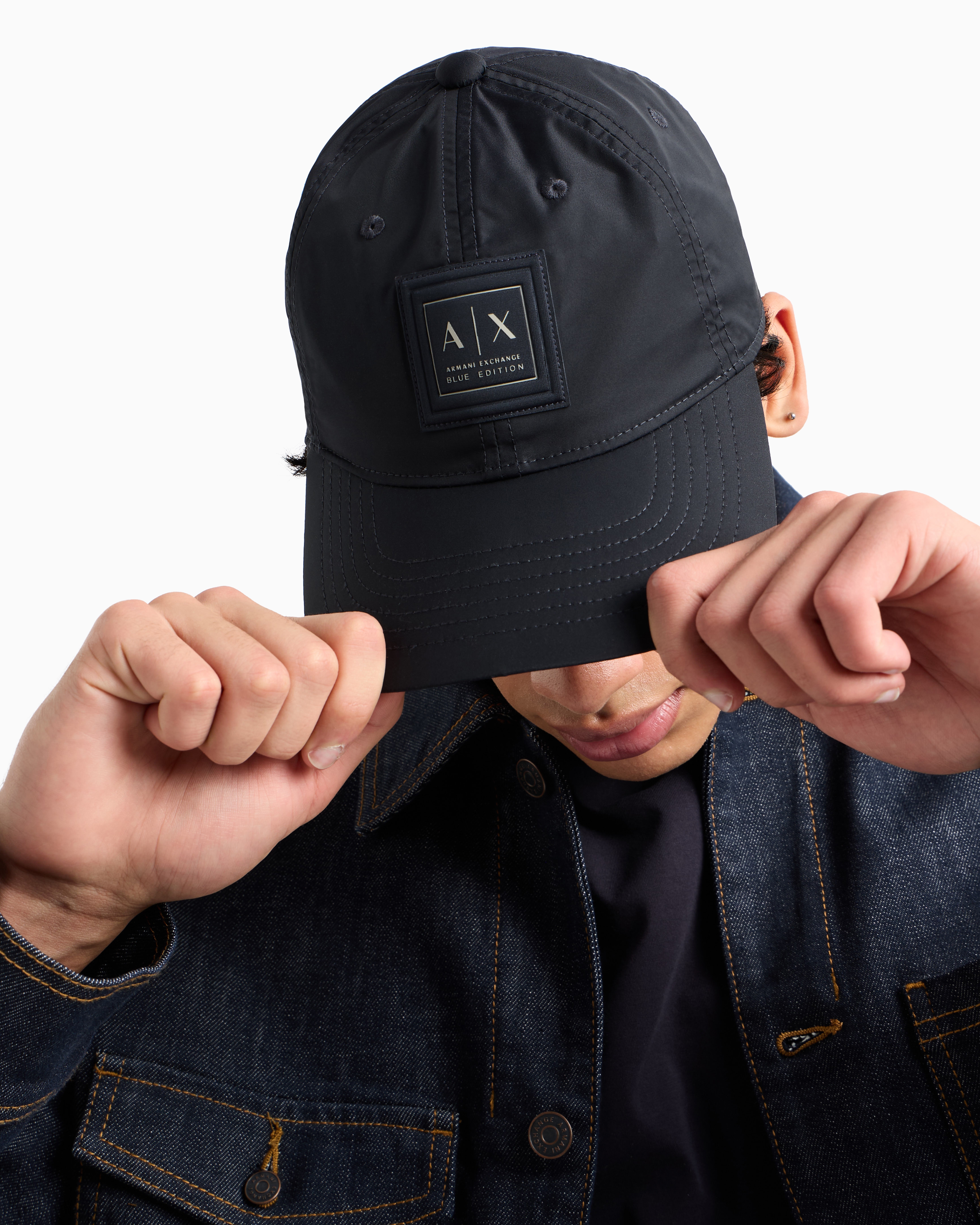 Cap with visor and logo | Armani Exchange