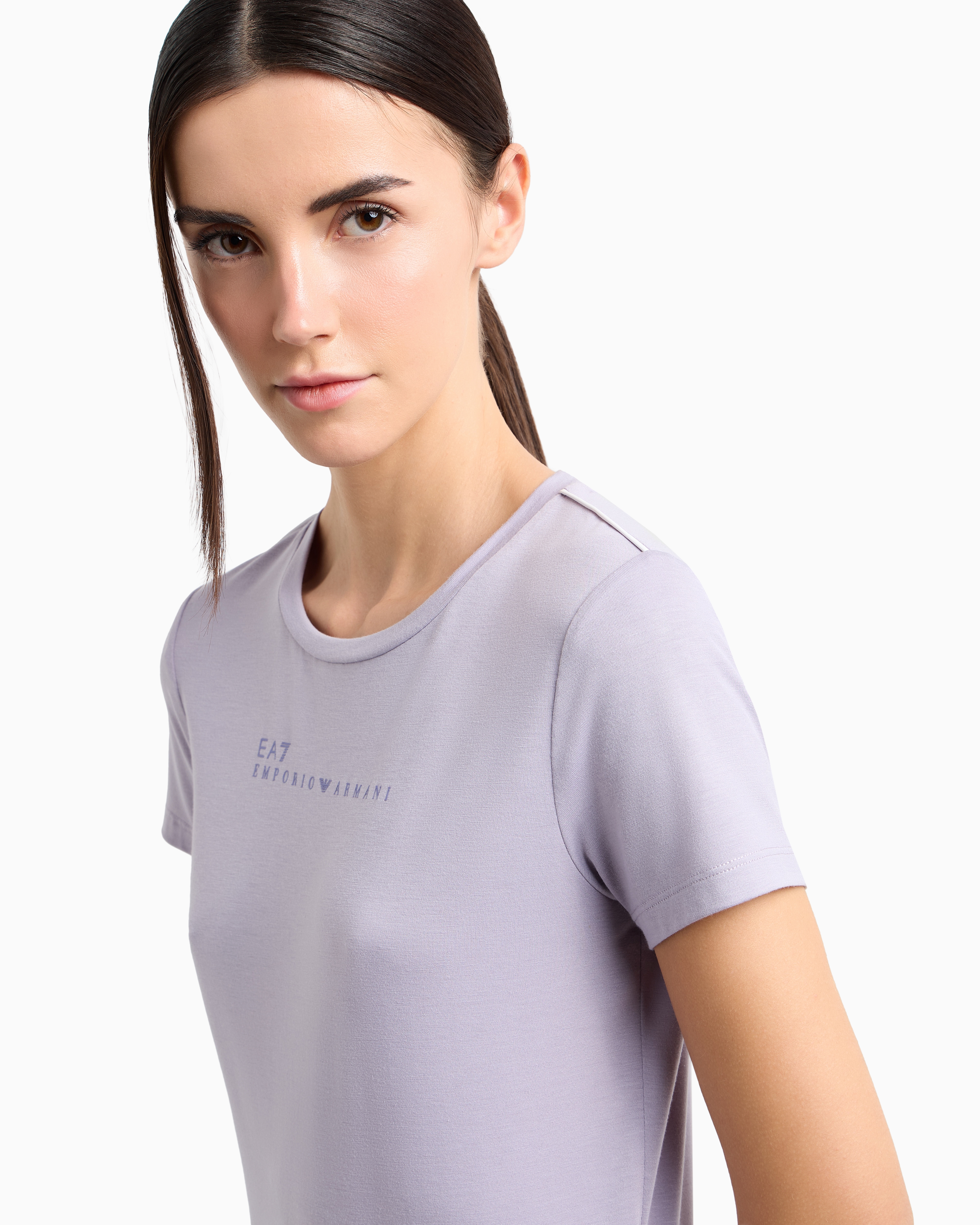 Ea7 Dynamic Athlete Crew-neck T-shirt In Natural Ventus7 Technical Fabric In Purple
