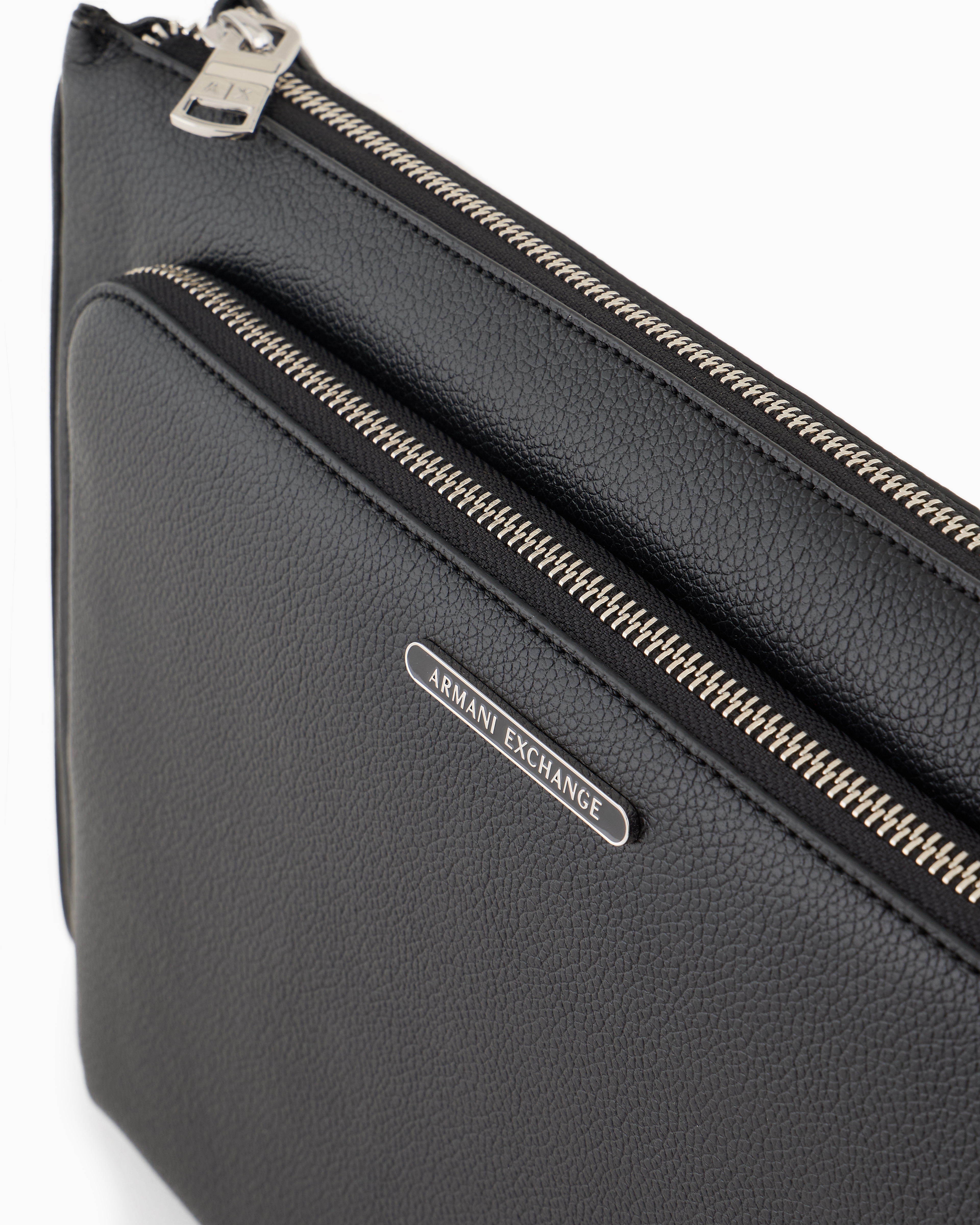 AXロゴ ドキュメントポーチ | Armani Exchange