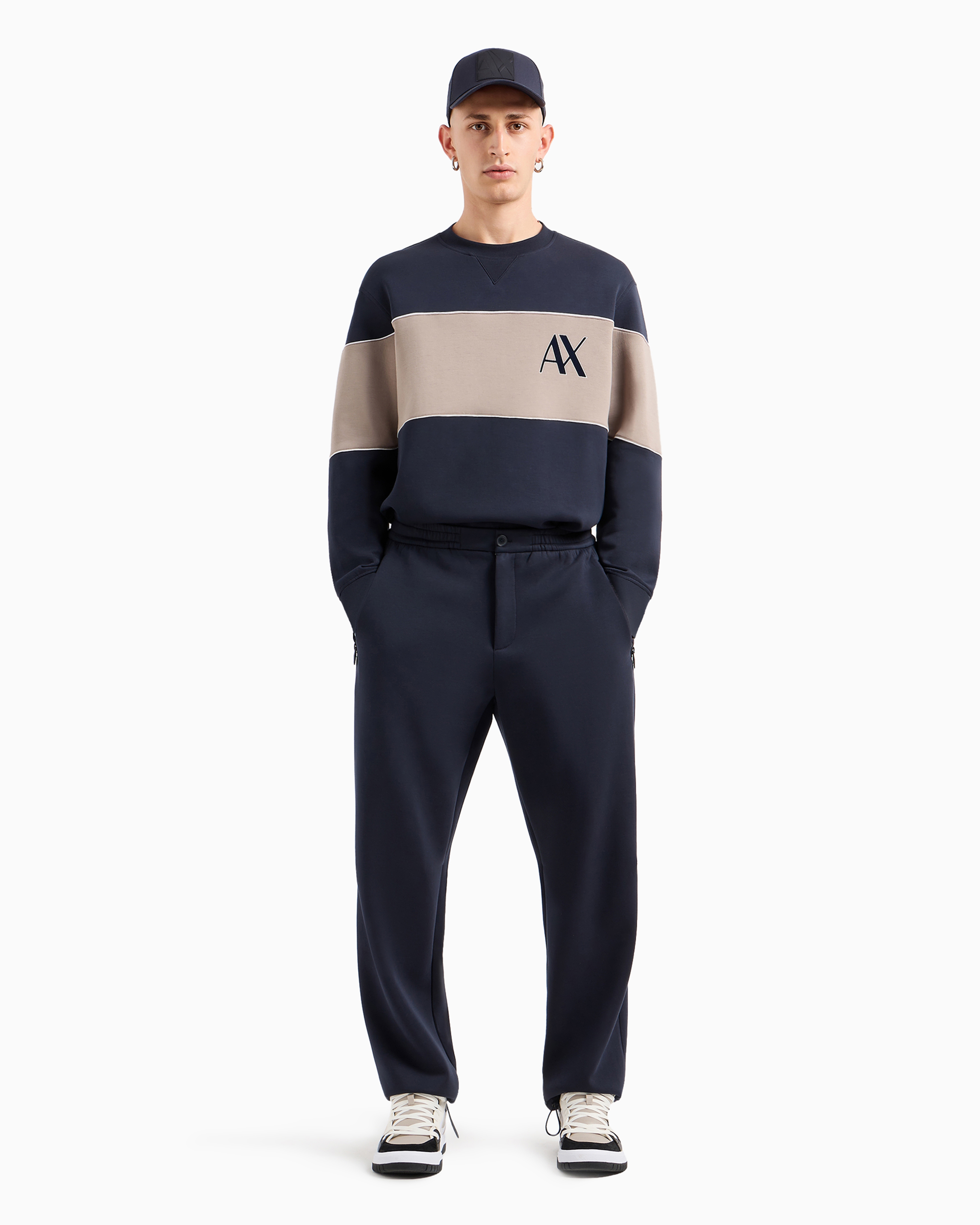 Crewneck sweatshirt in stretch cotton blend with contrasting