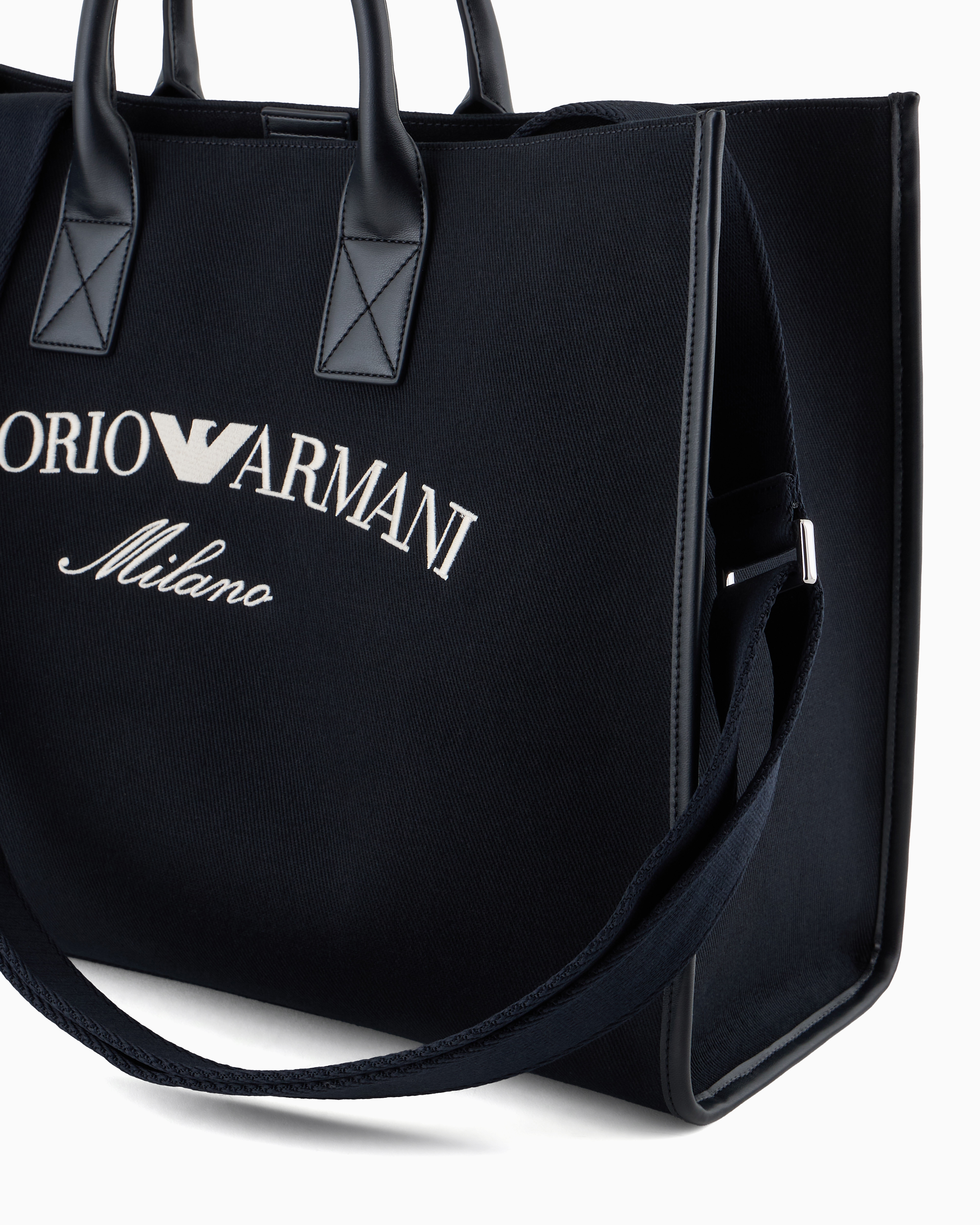 【関税込】EMPORIO ARMANI ロゴショッパー 関税込】ARMANI EXCHANGE ロゴショッパー (A/X Armani Exchange