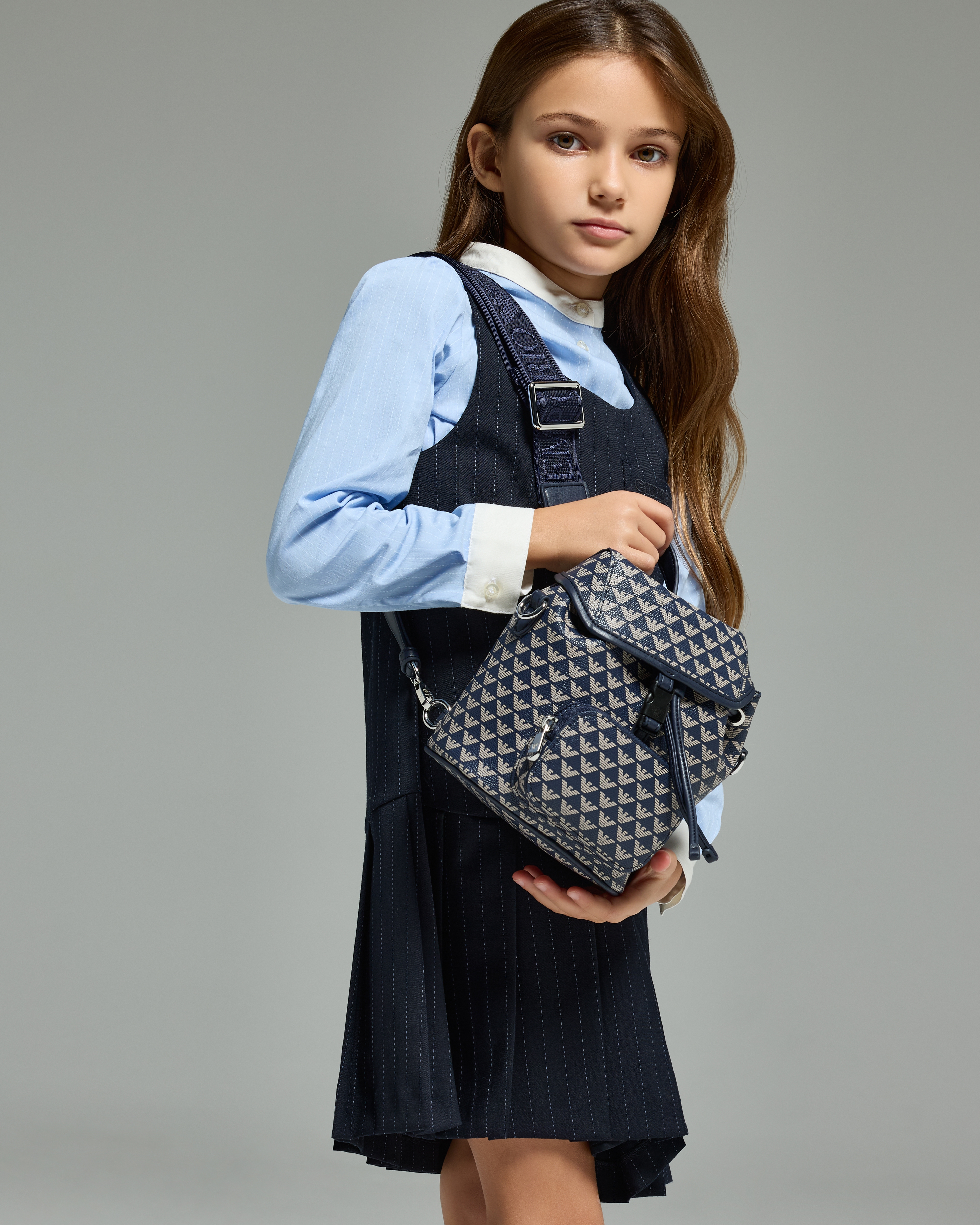 【新品タグ付き】EMPORIO ARMANI イタリア製 ノースリーブワンピース ARMANI EXCHANGE（アルマーニエクスチェンジ）の「【A|X