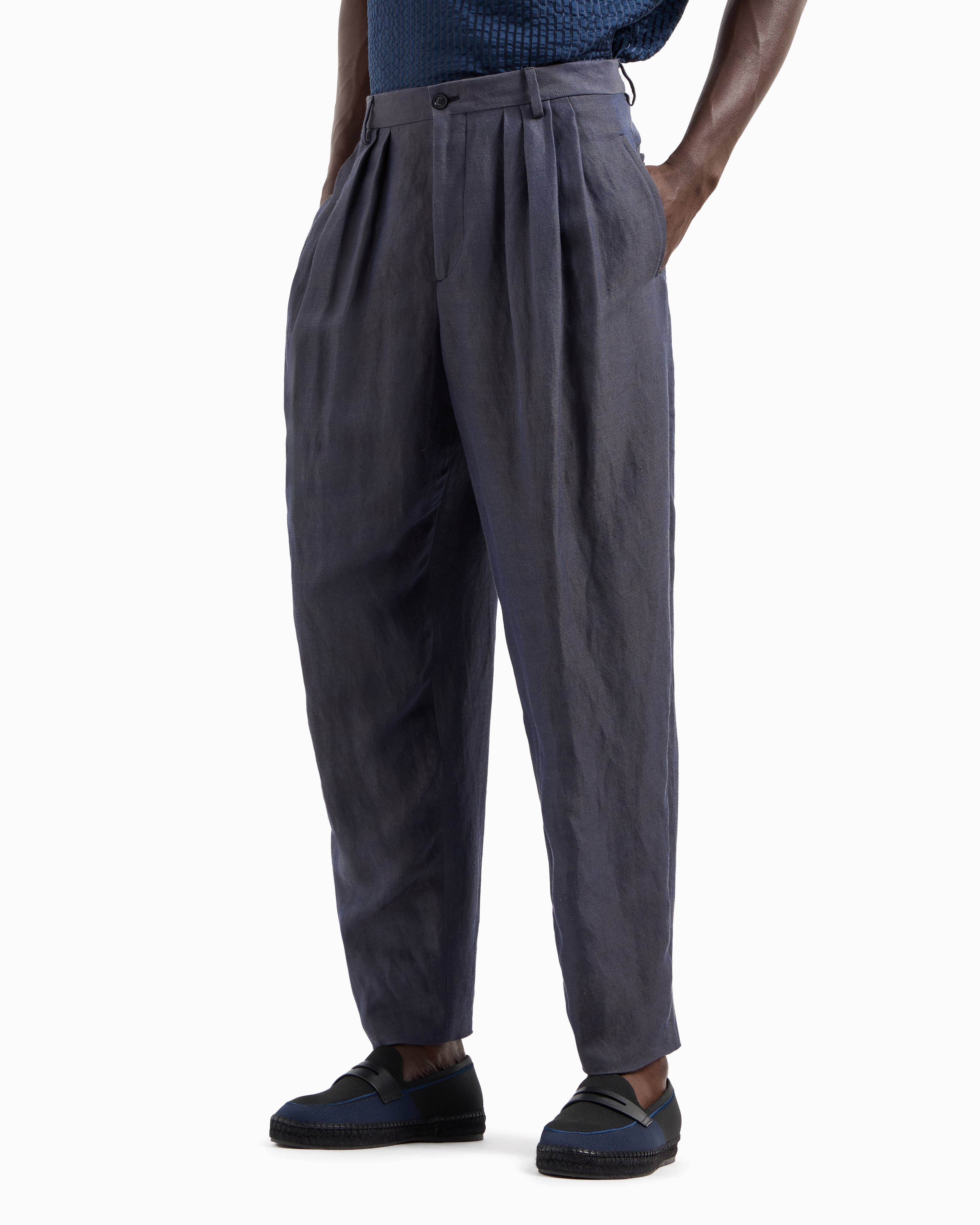 Giorgio Armani Linen And Viscose Twill Two-pleat Trousers