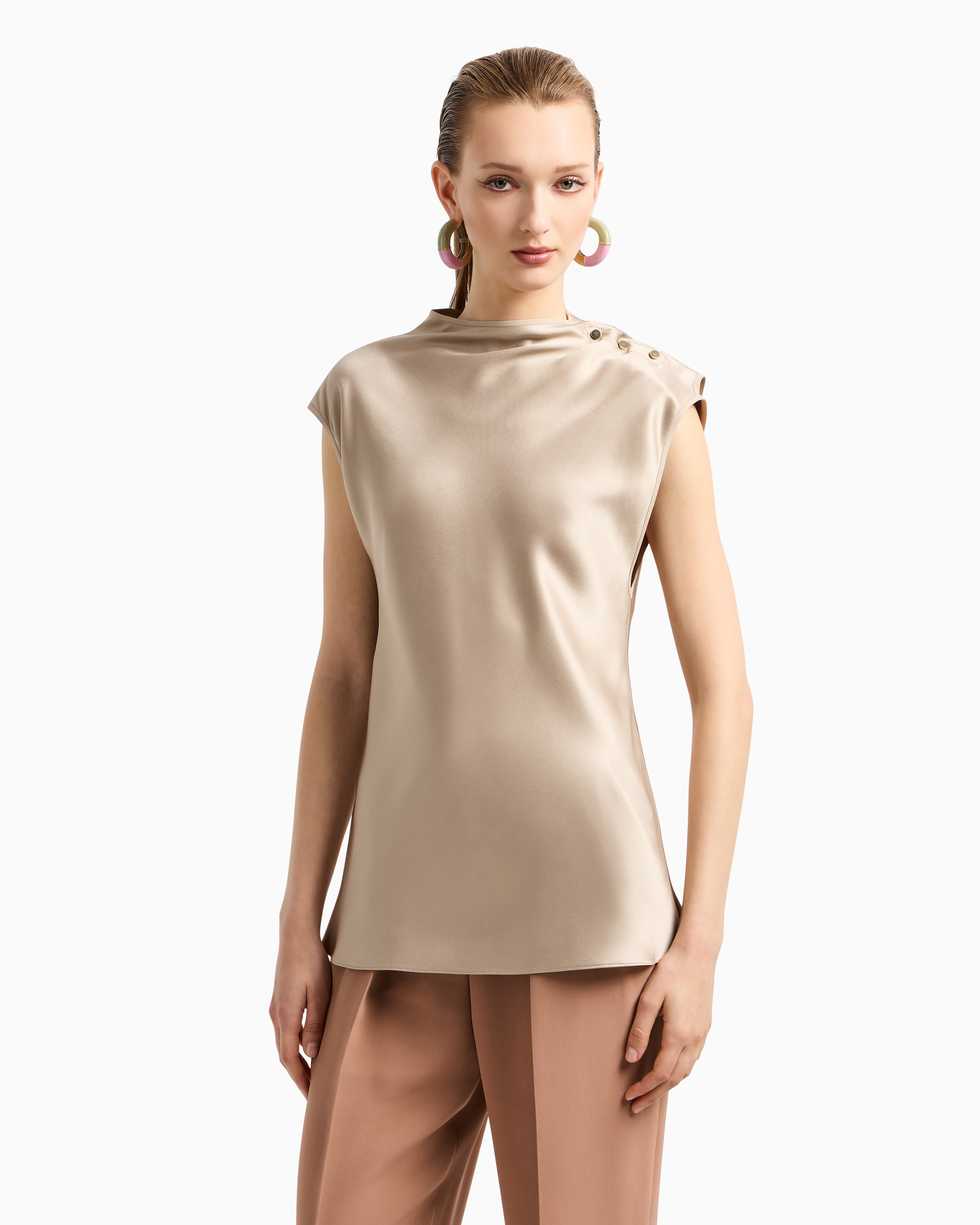 GW000686_TE10101_U8048_E_SS202