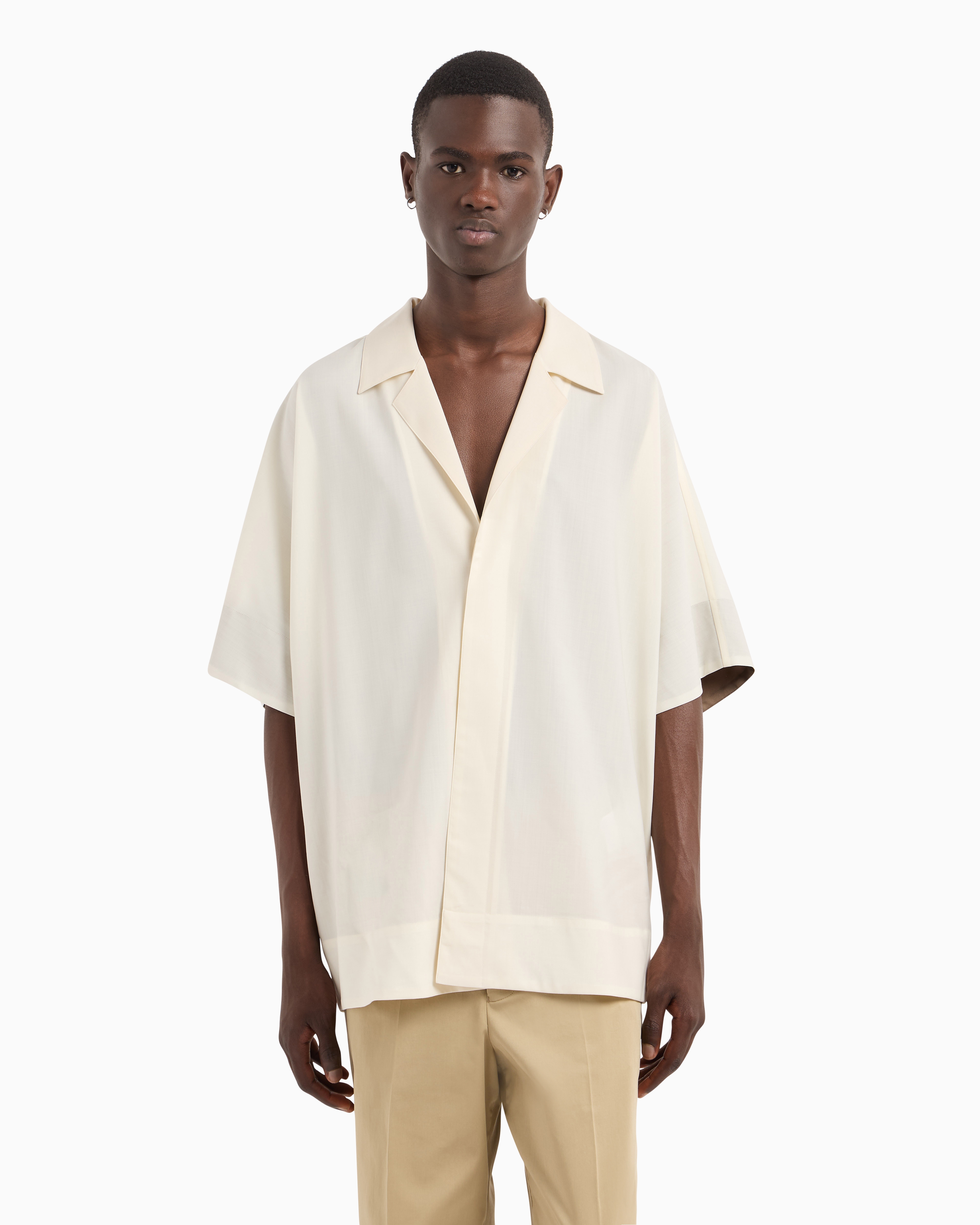 Emporio Armani Light Wool Short Sleeved Oversized Fit Button Up Shirt In Weiss