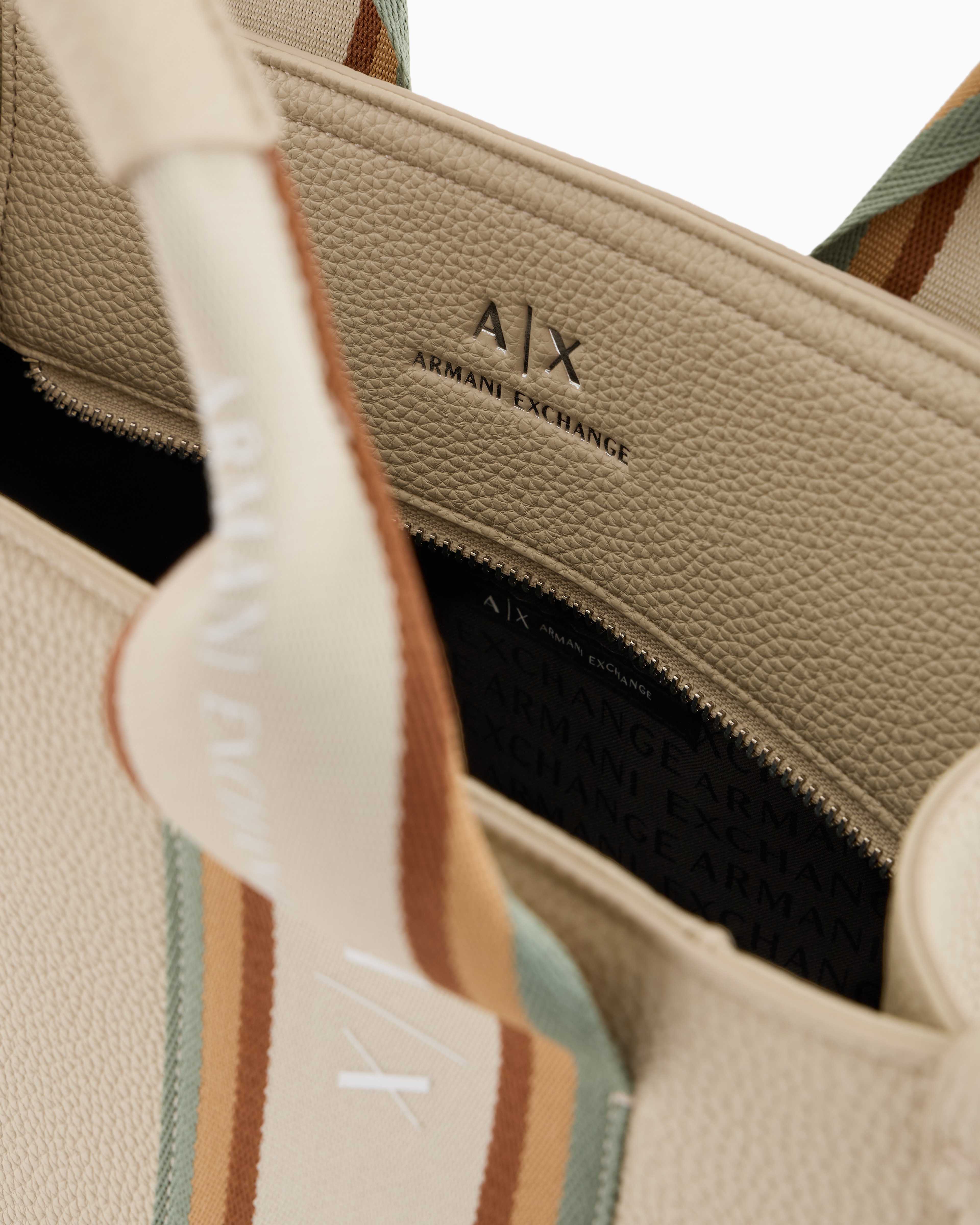 トートバッグ ARMANI EXCHANGE Woman Tote bags Beige XW000935AF13685 M8126 Tote beige da donna con finitura granulata e strisce