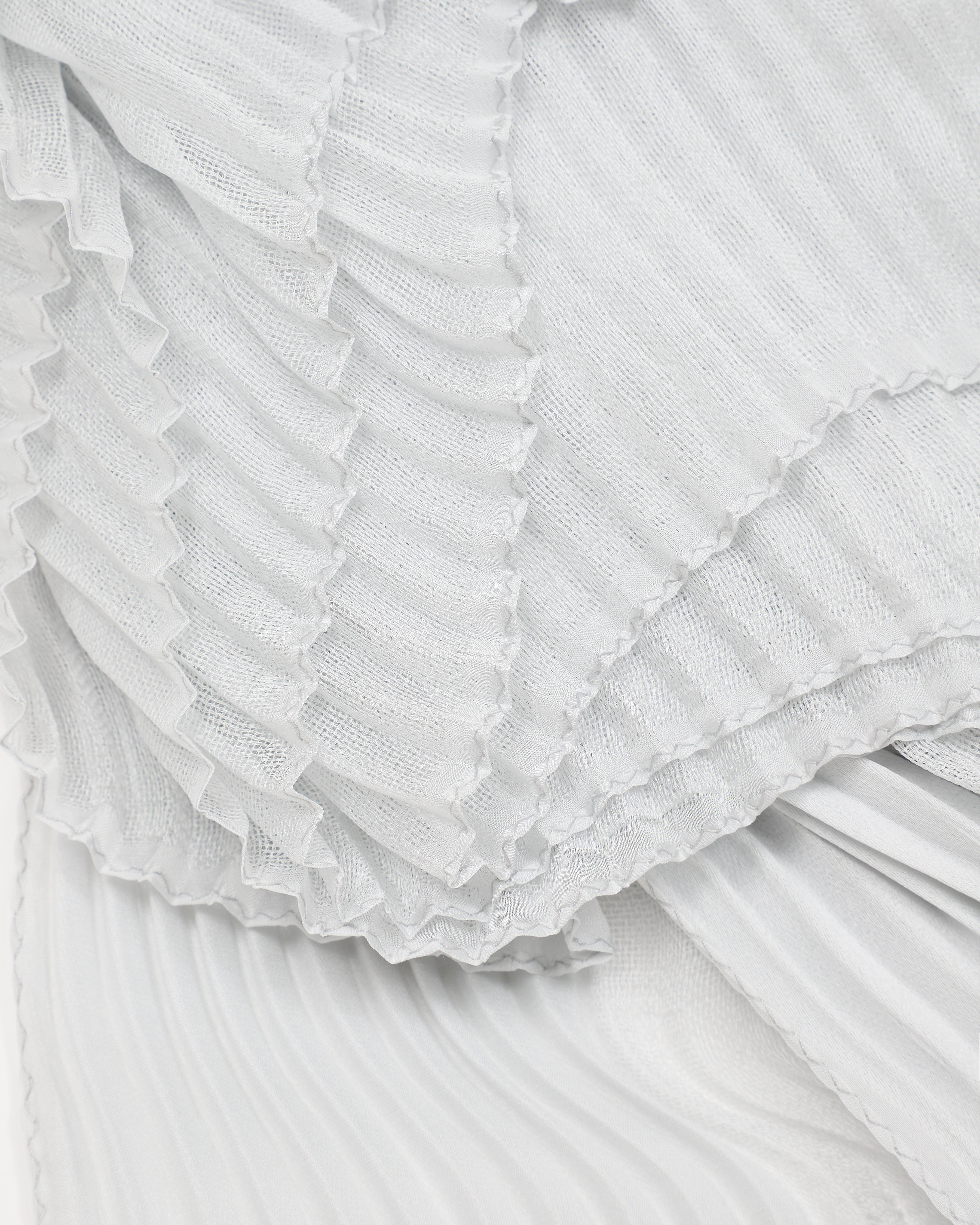 GIORGIO ARMANI PLEATED SILK STOLE