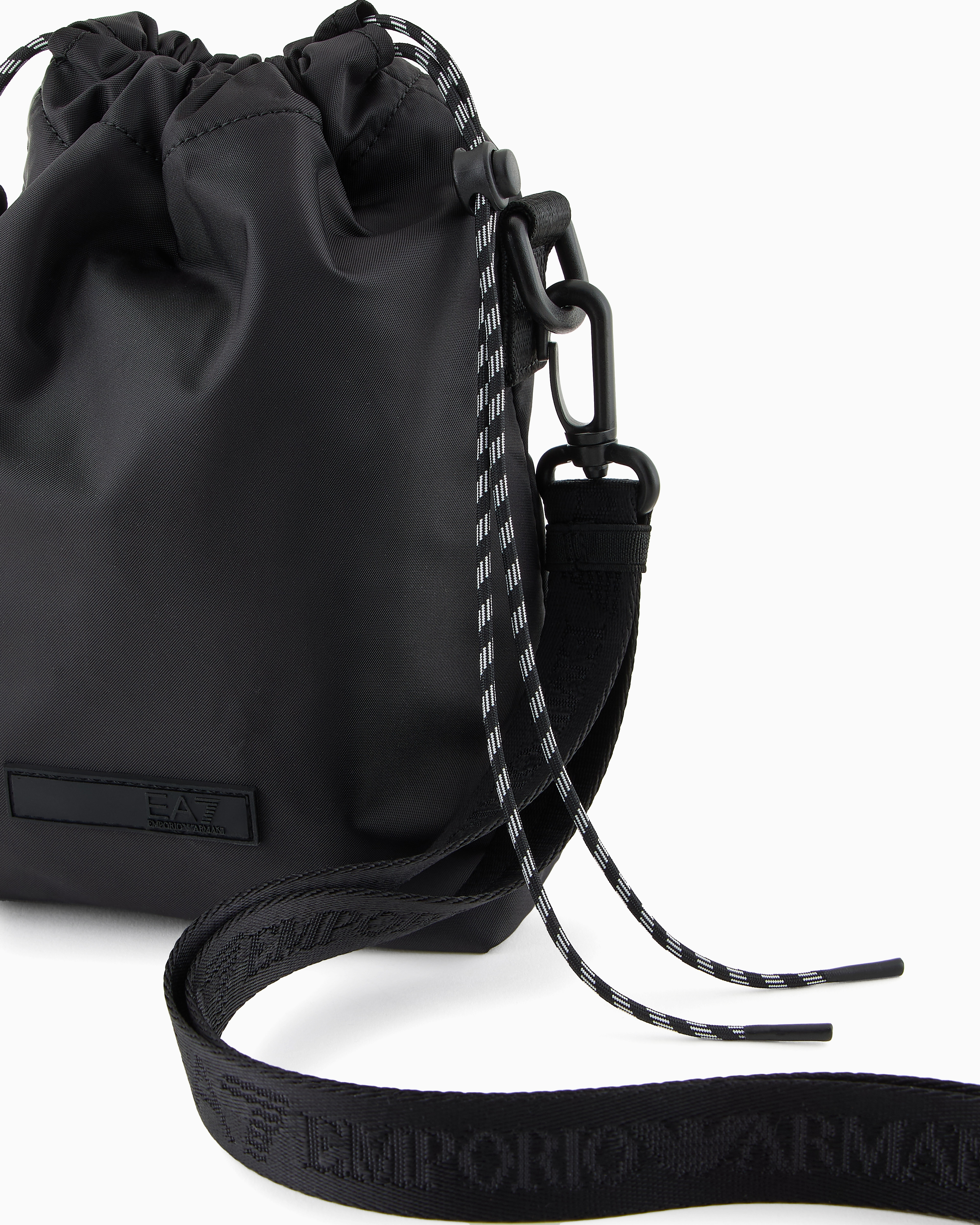 値下げしました。ENPORIO ARMANI バック　未使用 楽天市場】アルマーニ セカンドバッグの通販