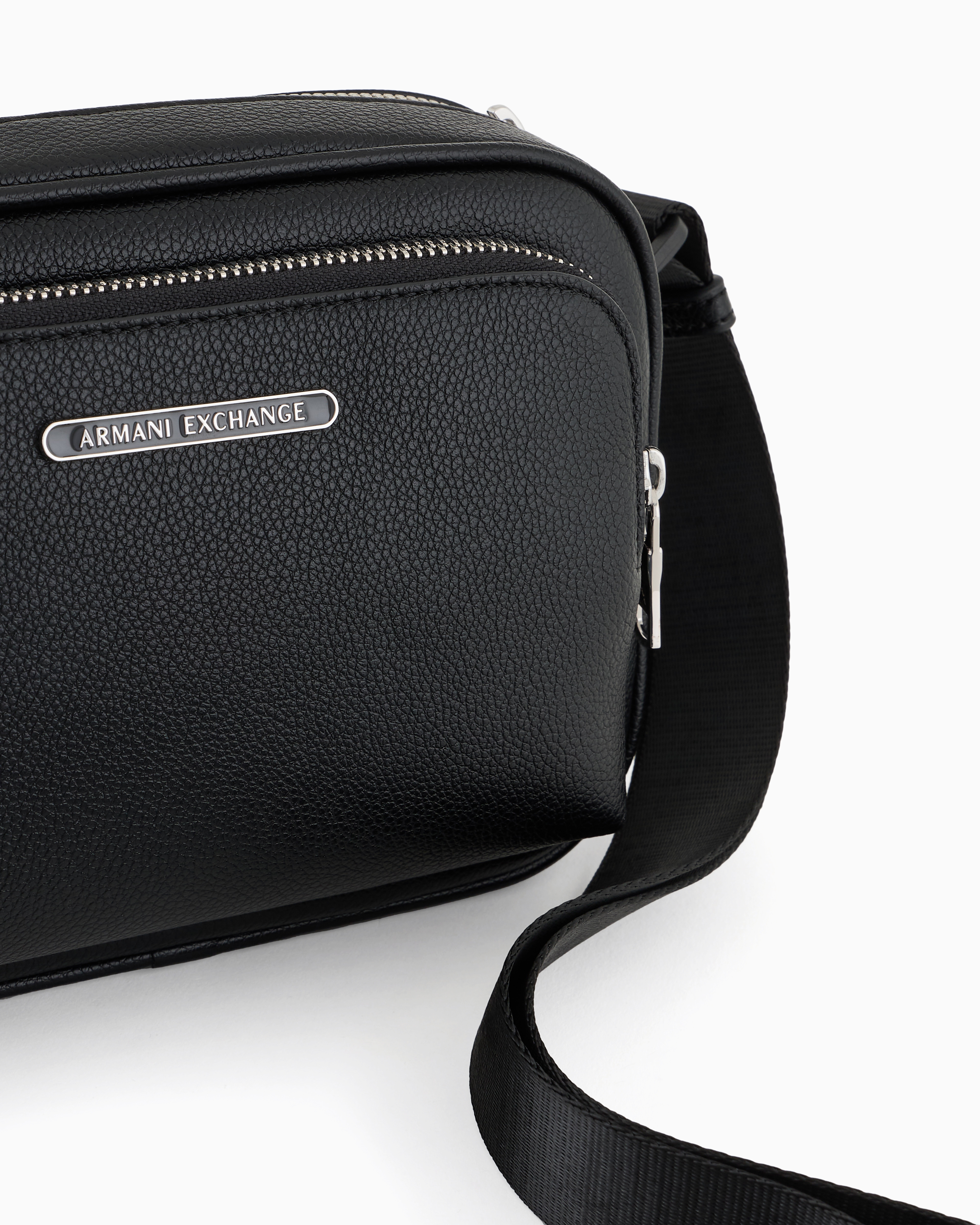 Armani Exchange Logo-plaque Messenger Bag In Black
