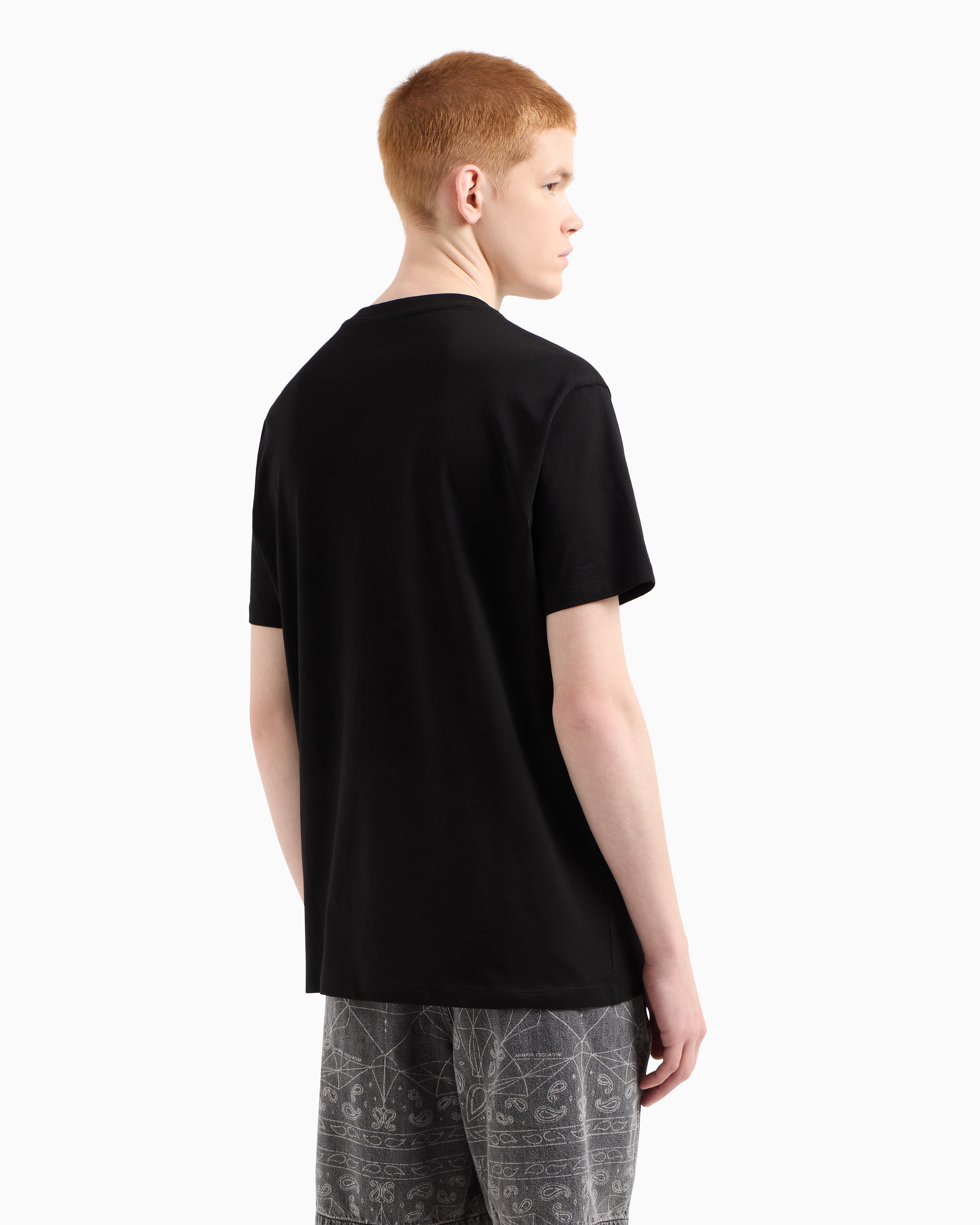 Regular fit T-shirt with V-neck