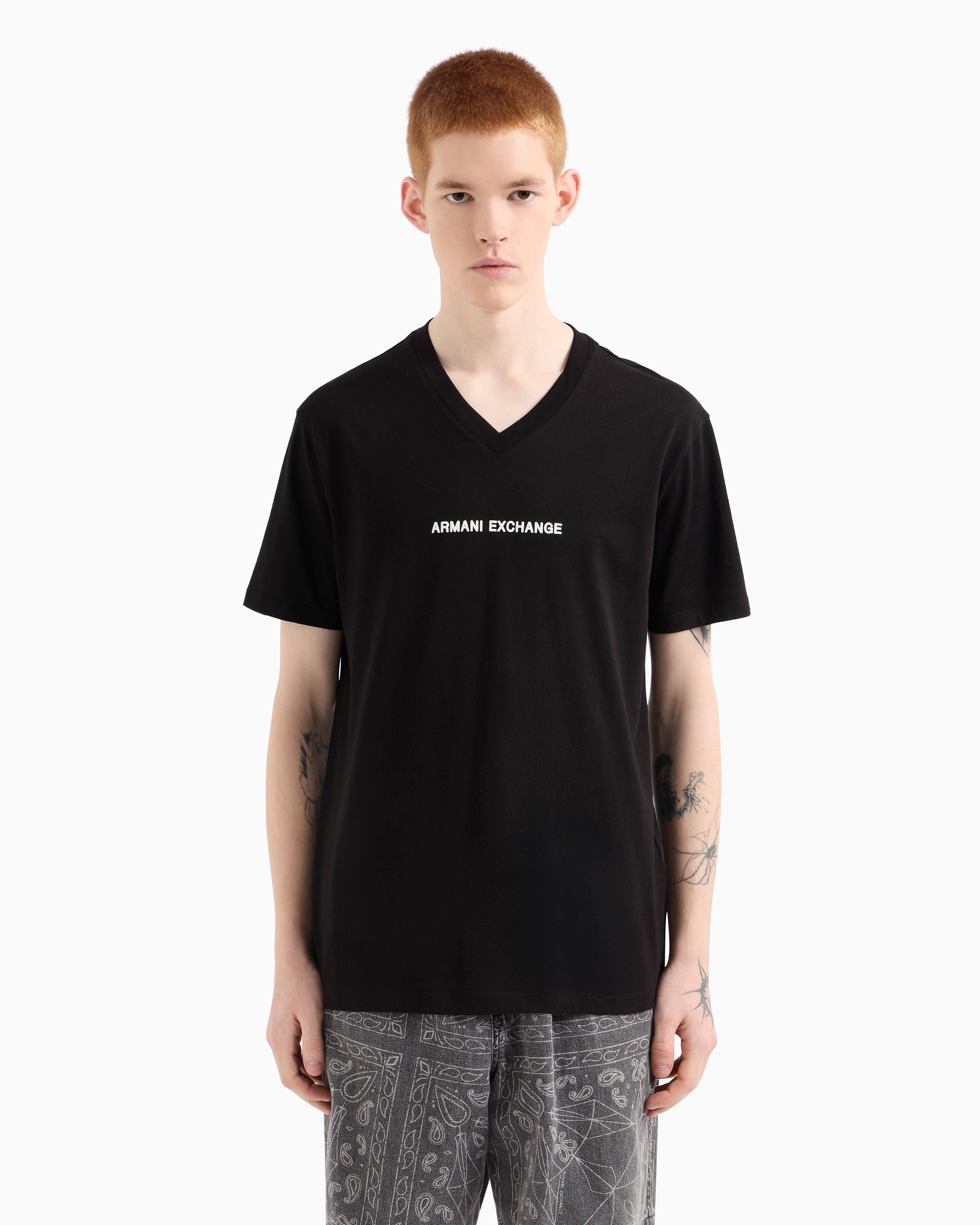 Regular fit T-shirt with V-neck