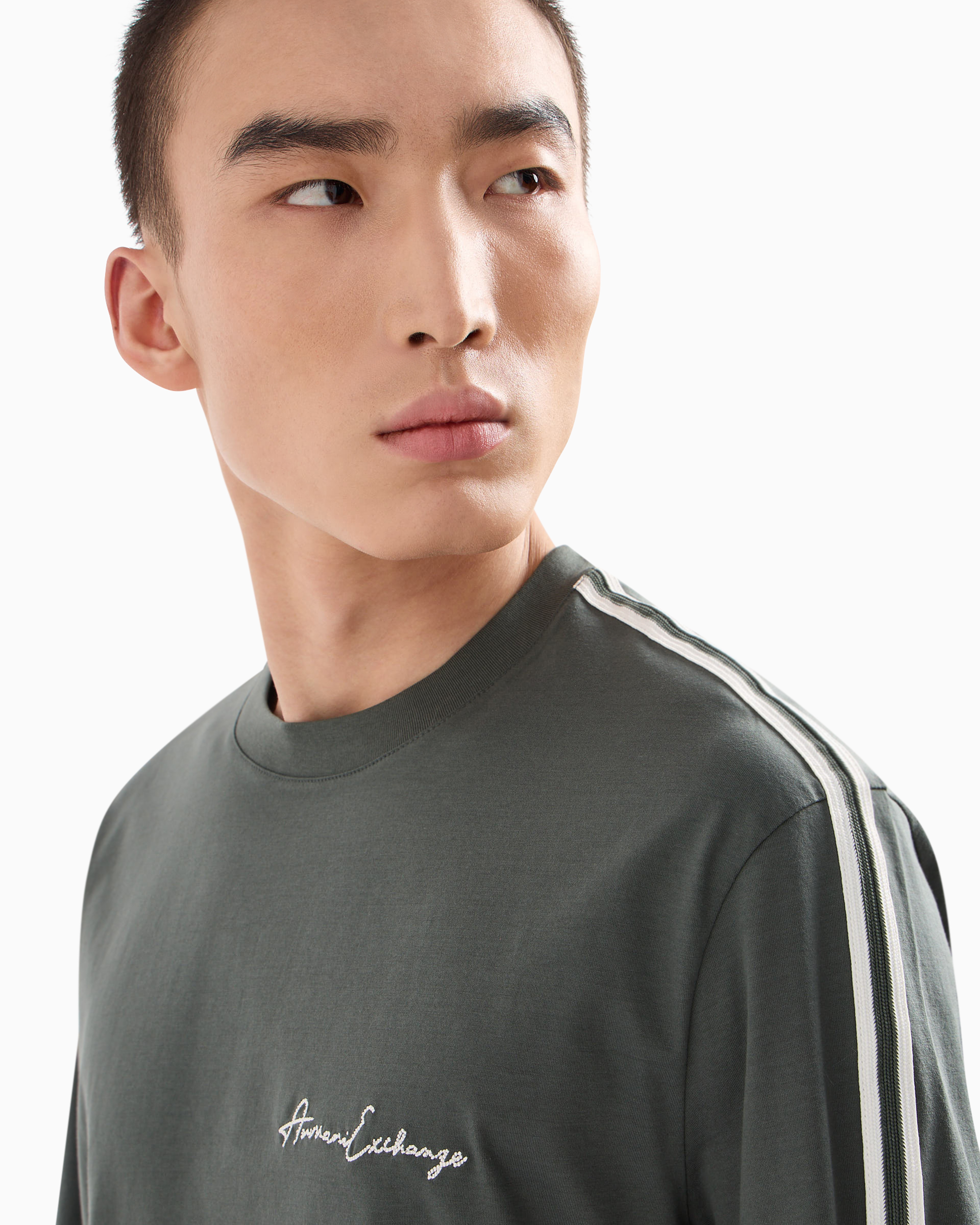 Logo Signature Crewneck T-Shirt | Armani Exchange