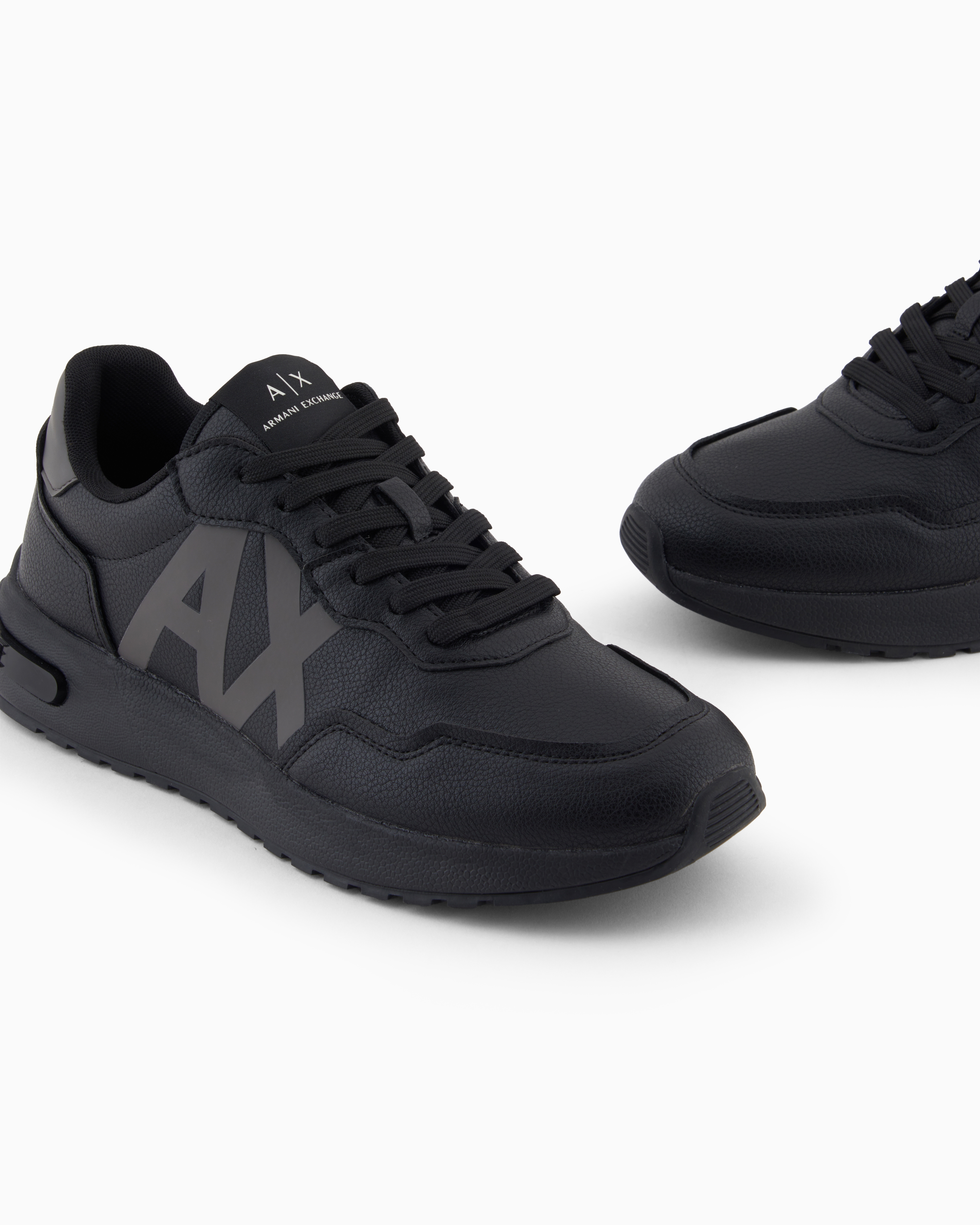 Armani Exchange Sneakers In Black