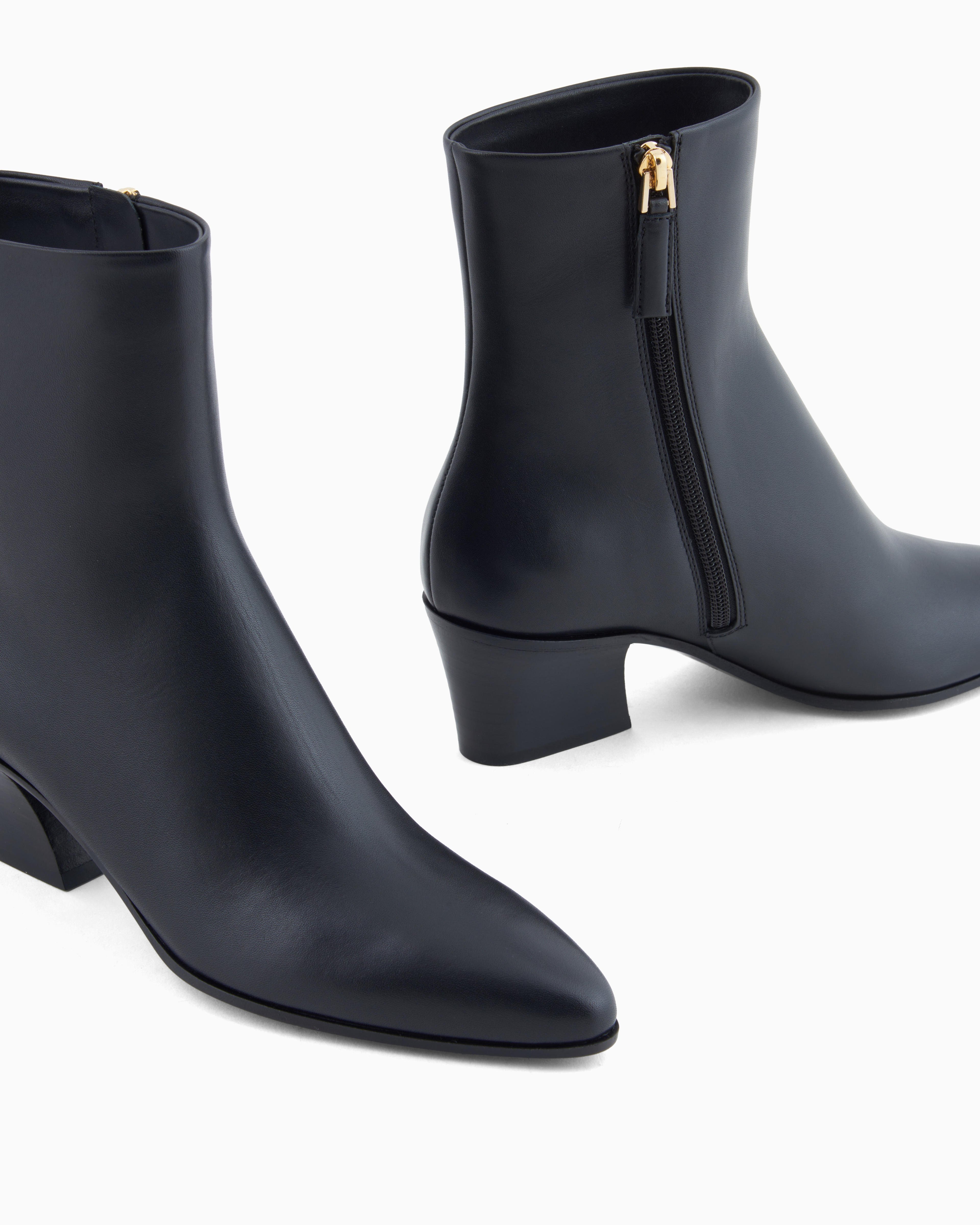Giorgio Armani Smooth Leather Heeled Ankle Boots In Black