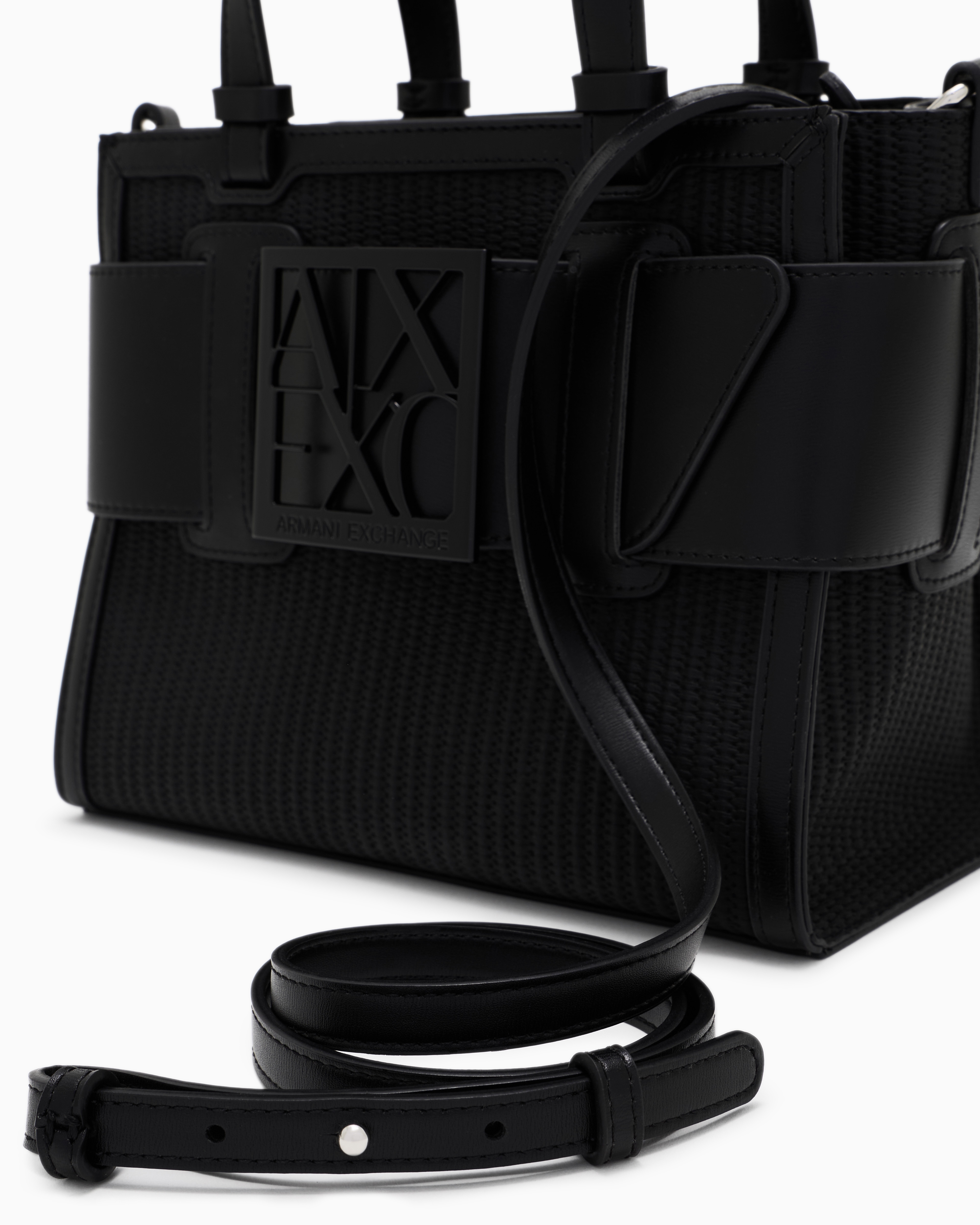 Armani Exchange Shoppers In Black