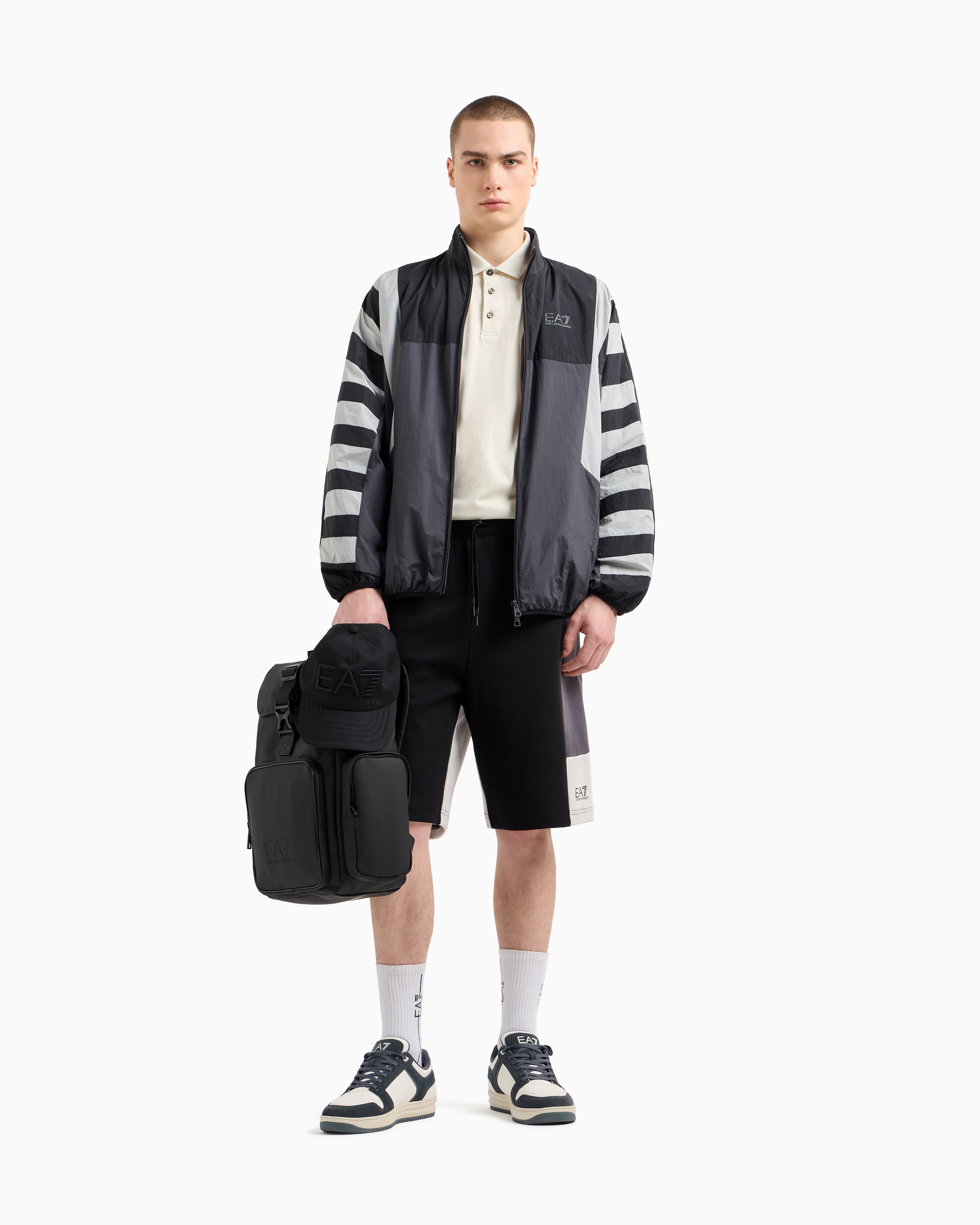 Ea7 Summer Block Cotton-blend Bermuda Shorts In Schwarz