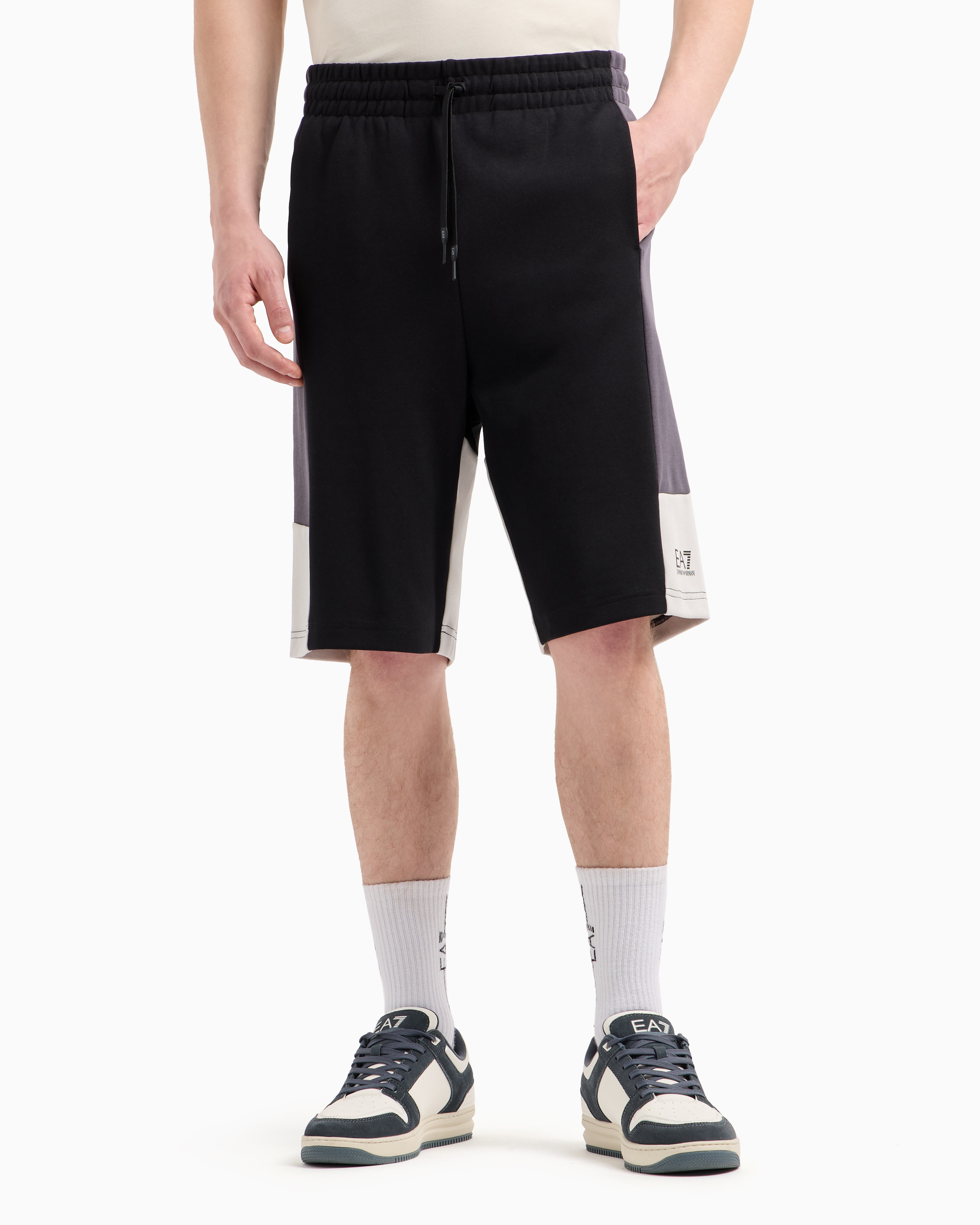 Ea7 Summer Block Cotton-blend Bermuda Shorts In Schwarz