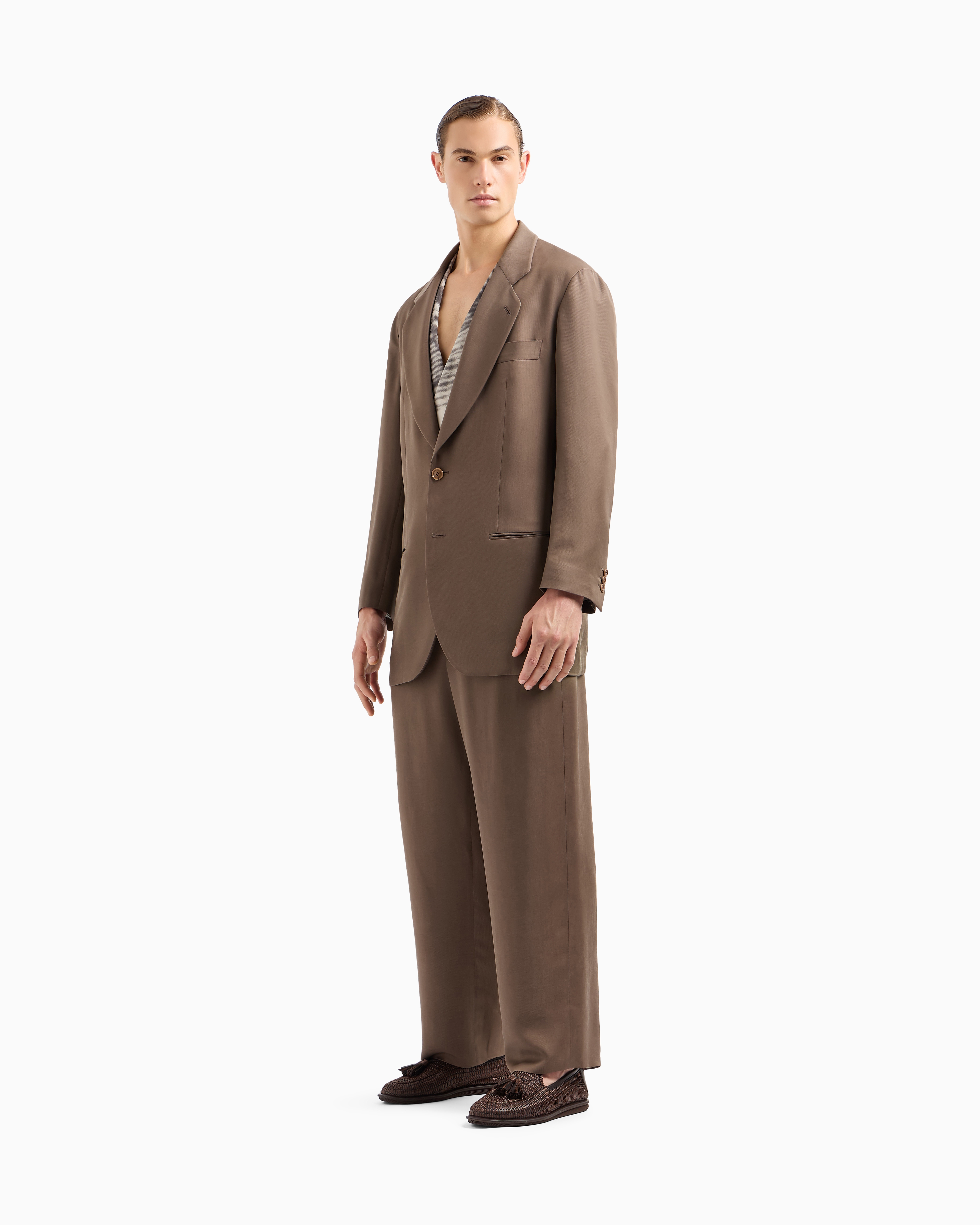 Giorgio Armani オリーブグリーン スーツ GM000633_TE14470_U6128_E_SS202