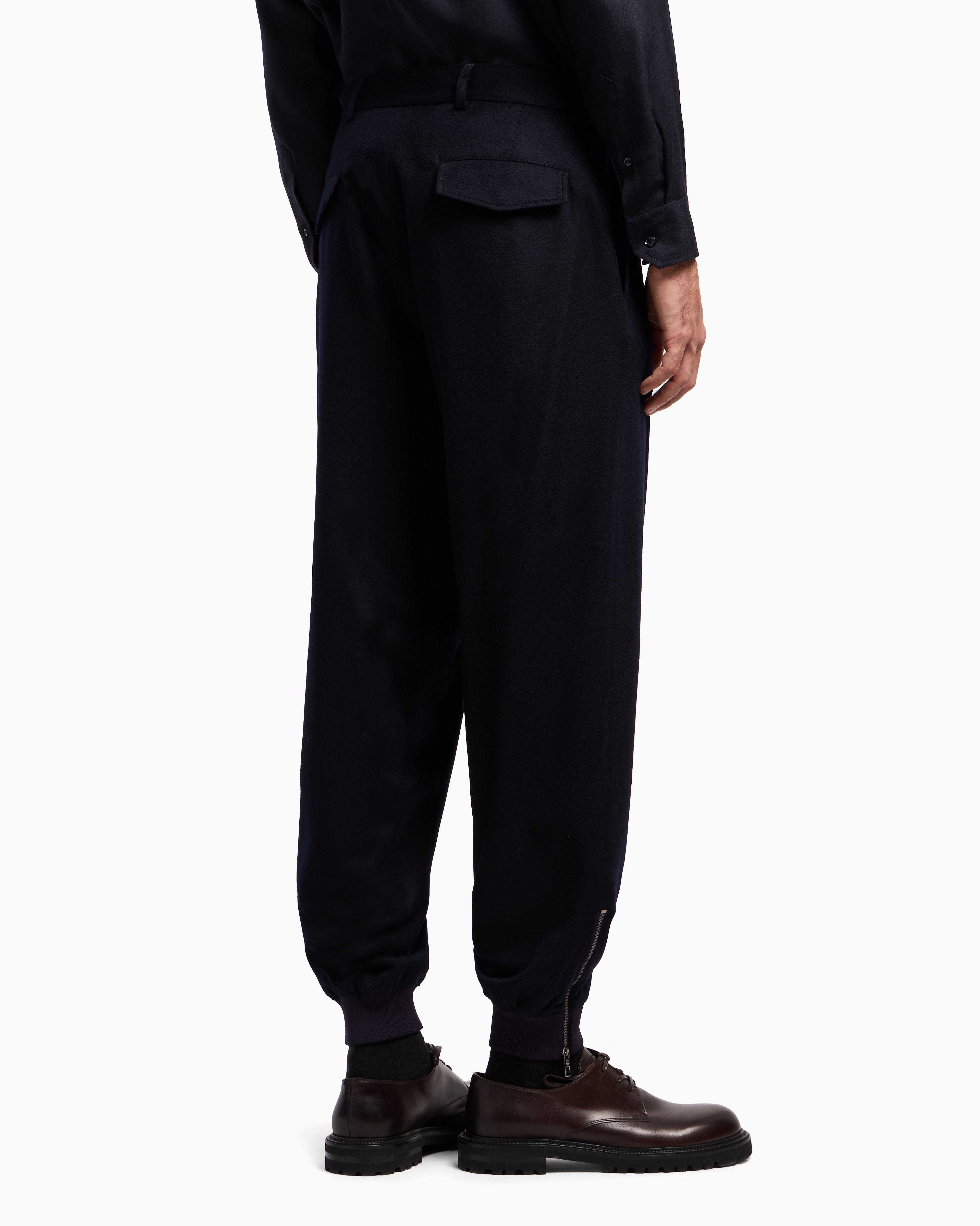 Giorgio Armani Single-pleat Trousers In Lightweight Cashmere Cloth In Blue