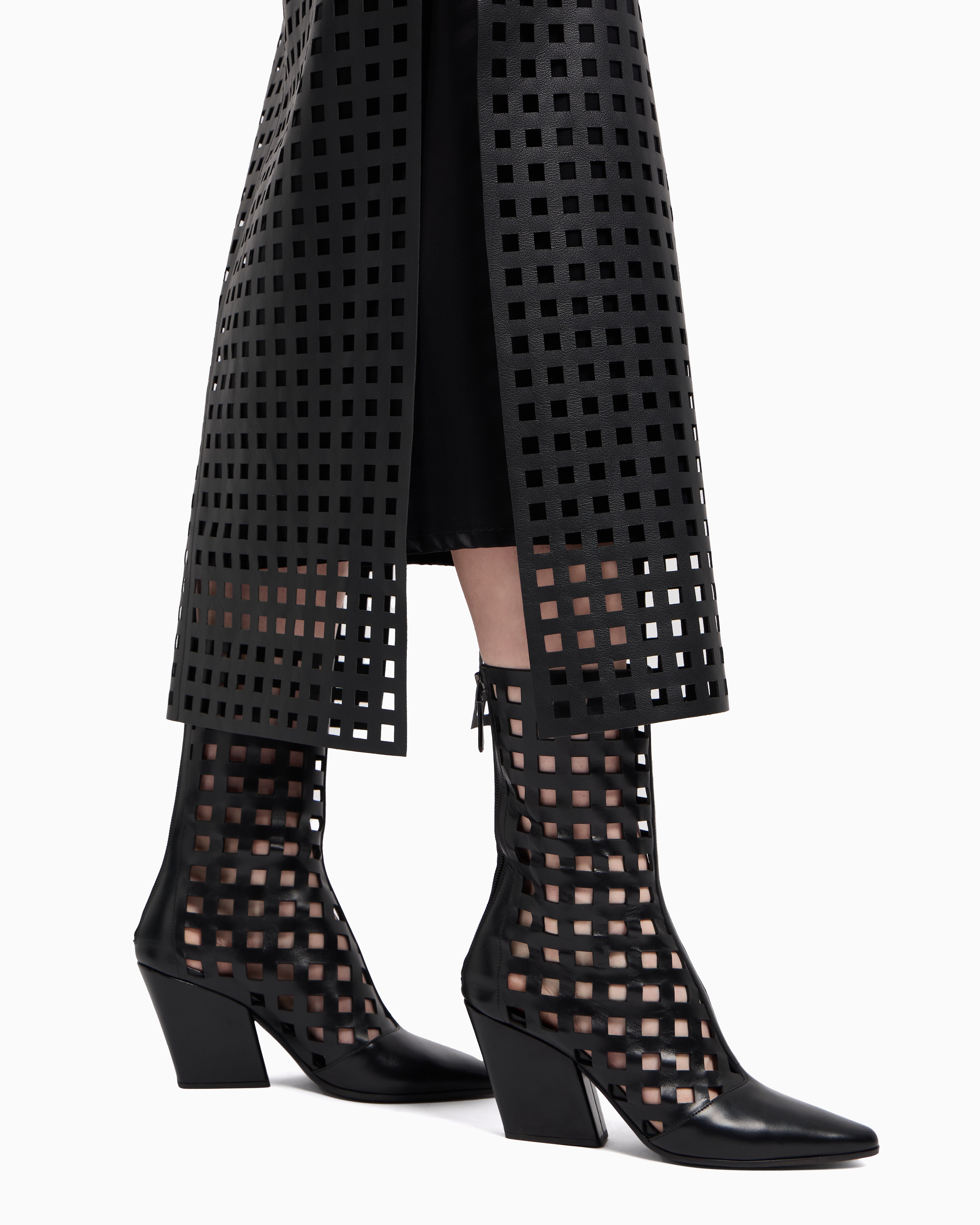 Emporio Armani - Polygon capsule collection midi skirt vegetable-tanned nappa leather with laser-cut perforations, Woman, Black, Size: