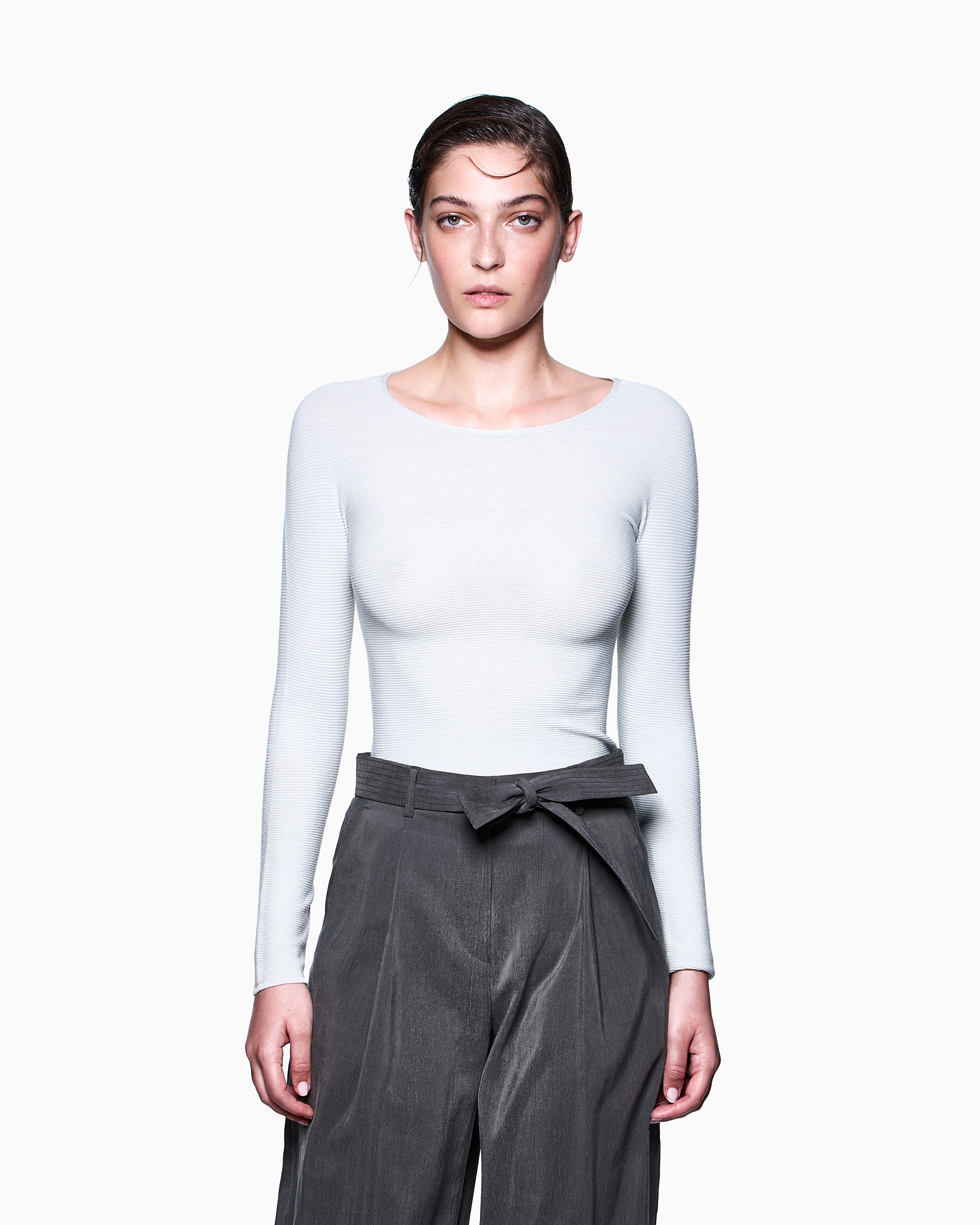 Giorgio Armani Links-stitch Viscose Long-sleeved Jumper In Grey