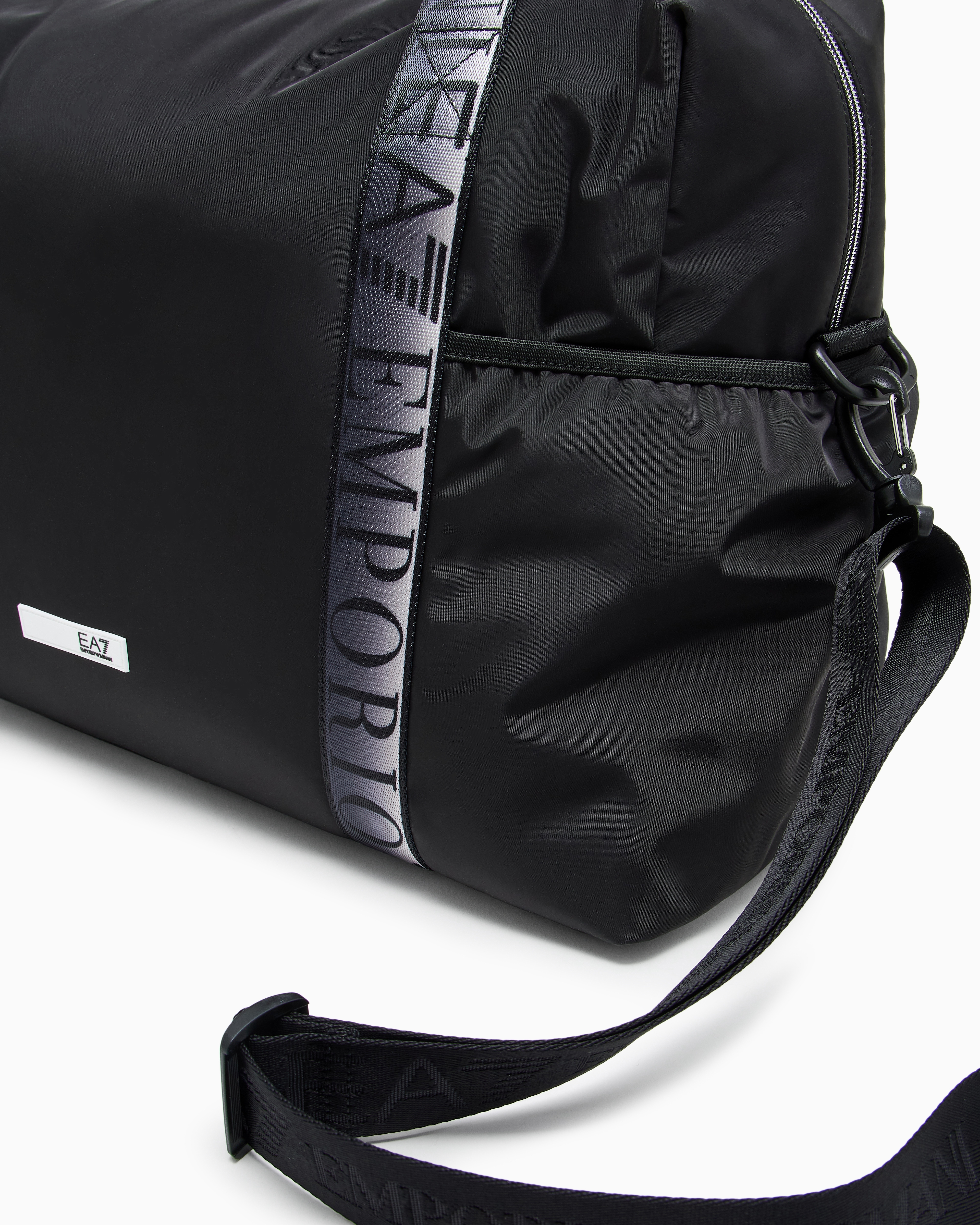 Ea7 Technical-fabric Duffel Bag In Black