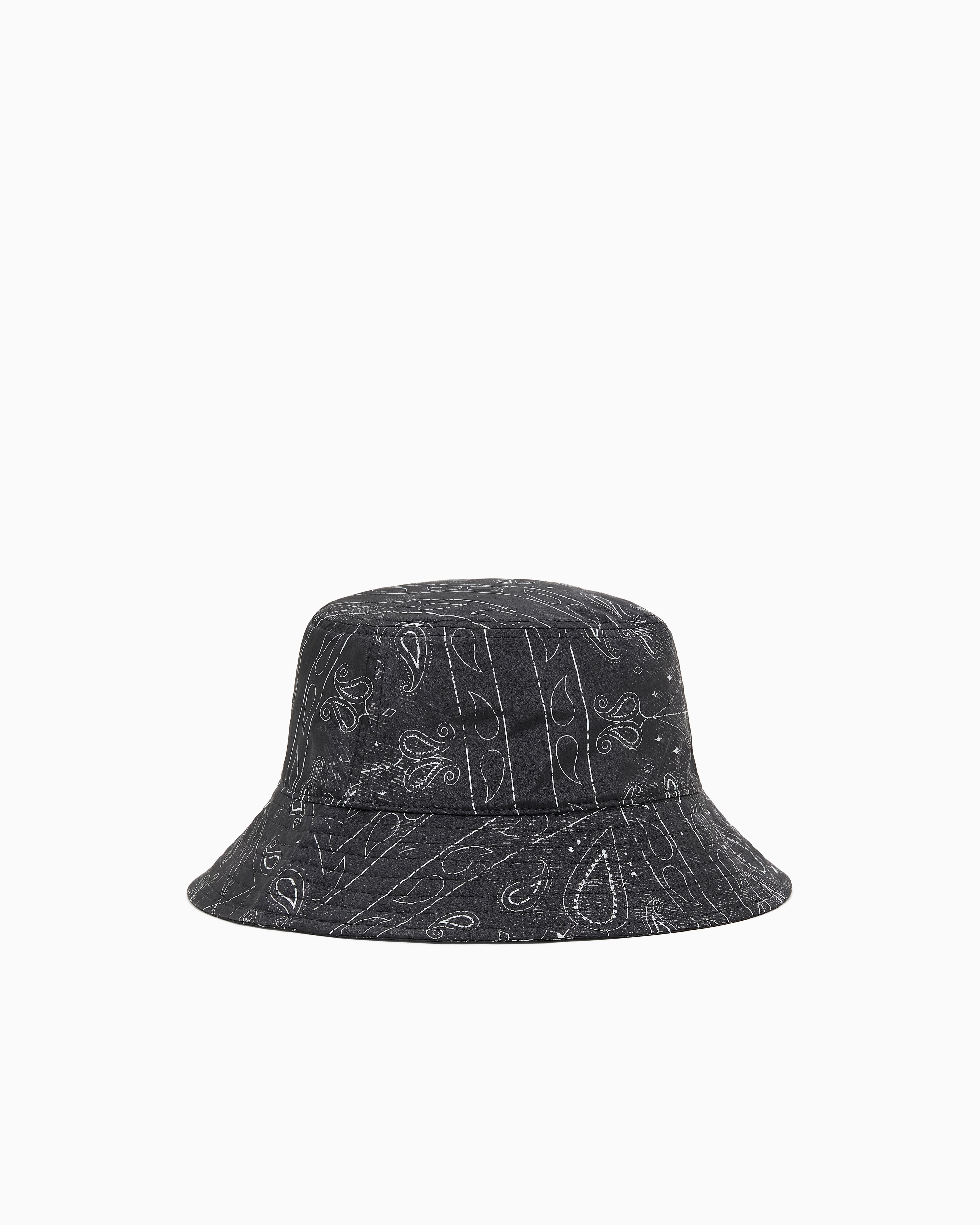 Armani Exchange Bucket Hat With Logo In Black