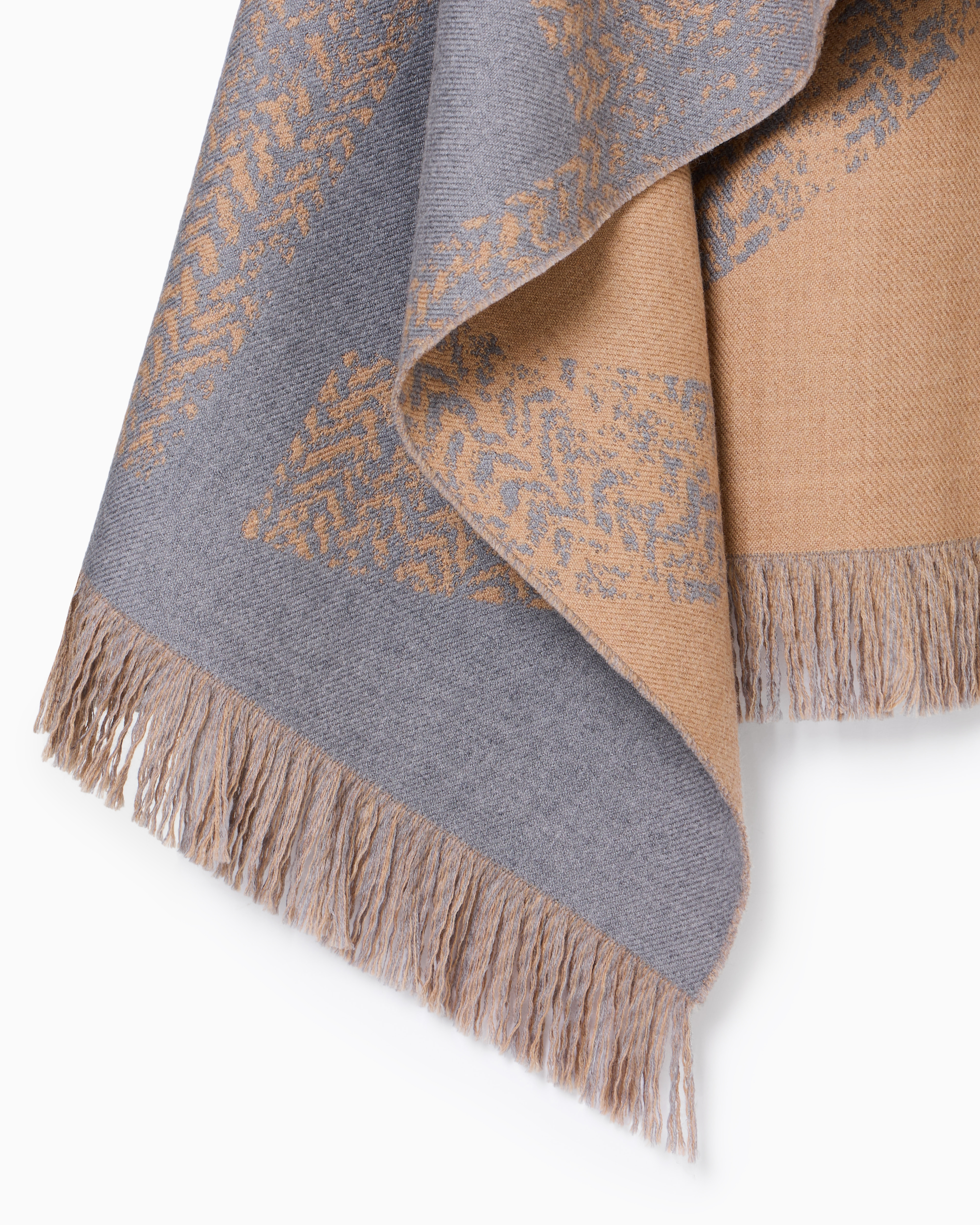 Giorgio Armani Cape En Laine Avec Logo Ga