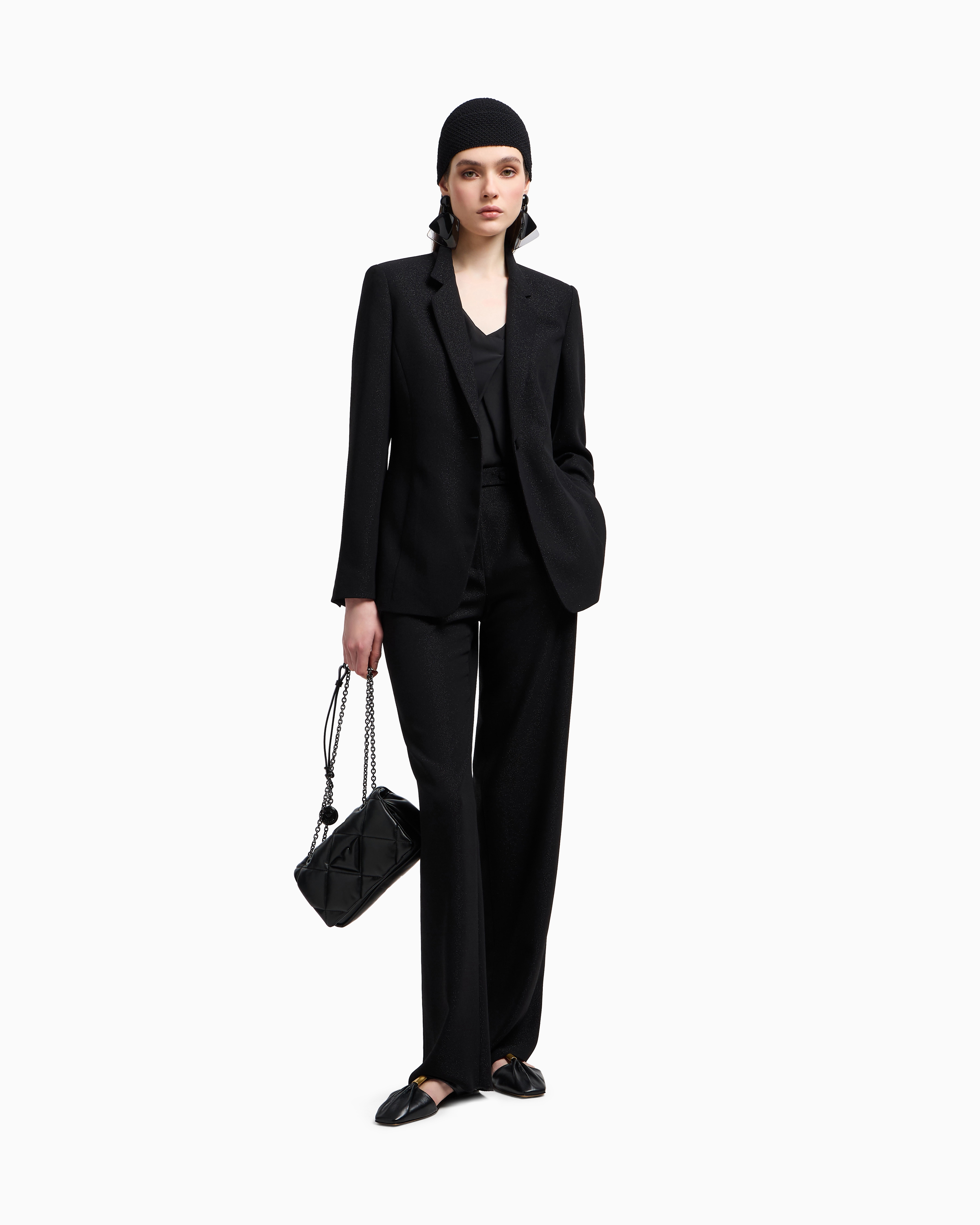 EMPORIO ARMANI E.Performance ビジネススーツ 日常使いしたくなる、エンポリオ アルマーニの MTOスーツとは