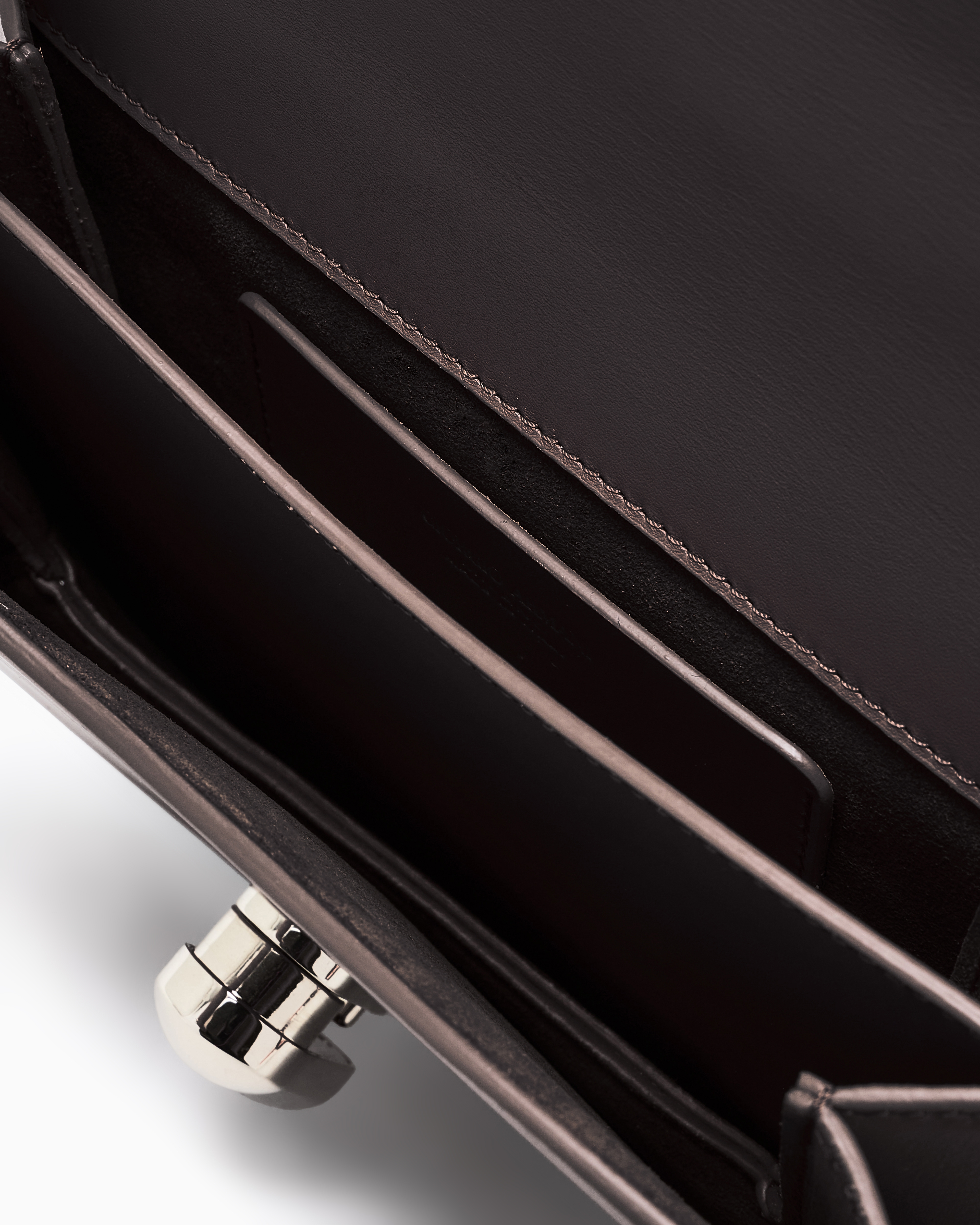 ショルダーバッグ・ポシェット GIORGIO ARMANI GW001710.AF20738 Shoulder Bags undefined