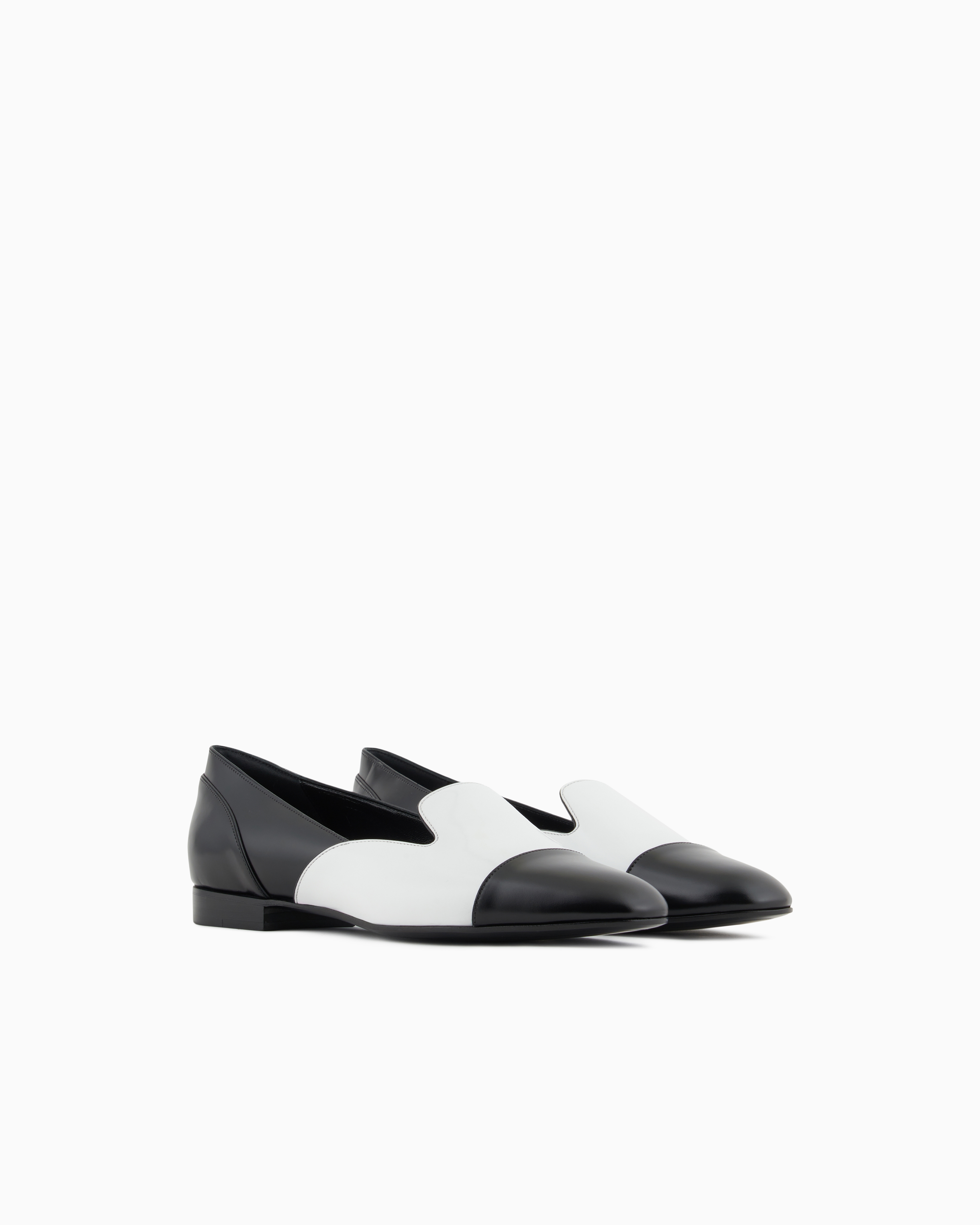 Giorgio Armani Chaussures À Enfiler En Cuir Brossé Bicolore
