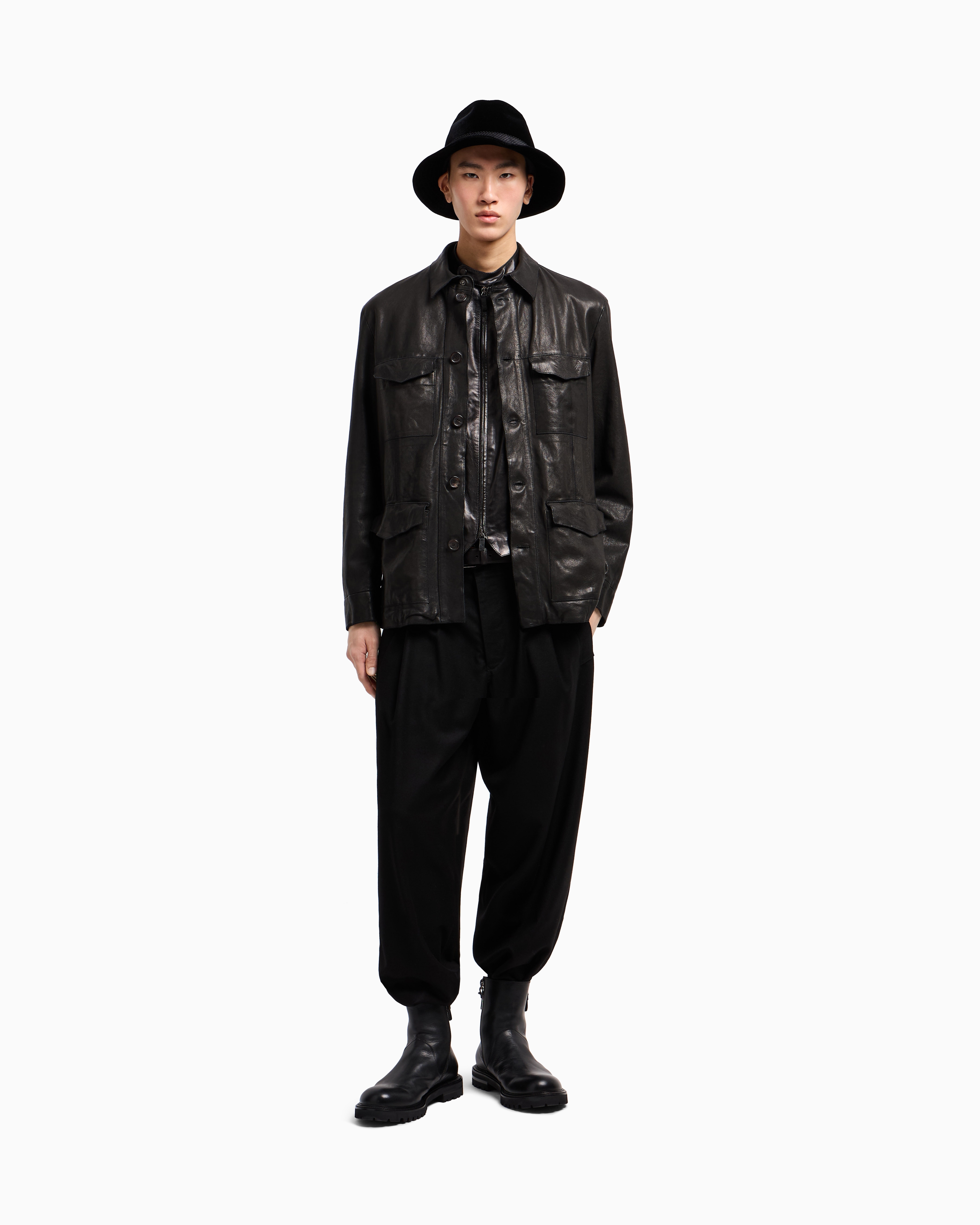 Giorgio Armani Single-pleat Lightweight Wool Cloth Trousers In Black
