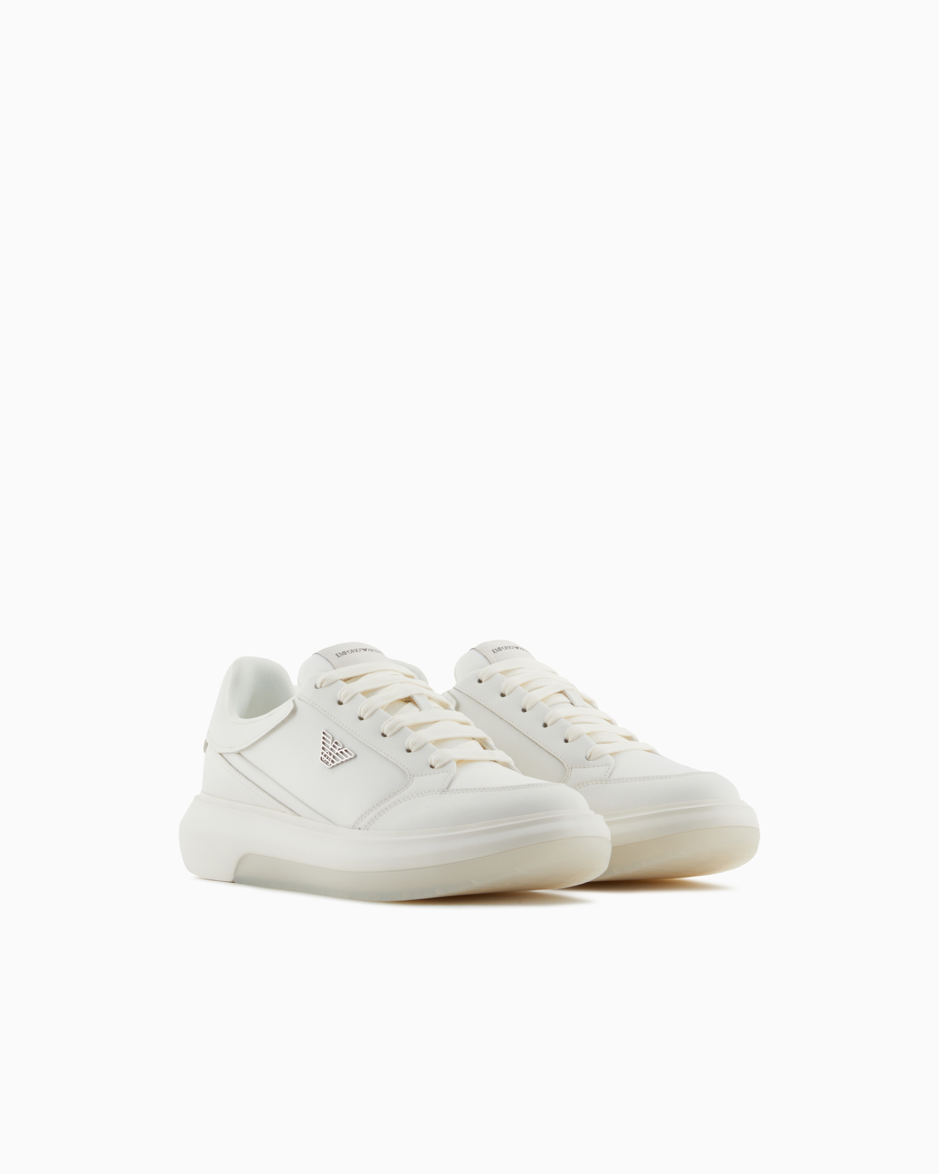 スニーカー EMPORIO ARMANI Men Sneakers Beige X4X633XR325 M801 スニーカー レザー サイドロゴ | Emporio Armani